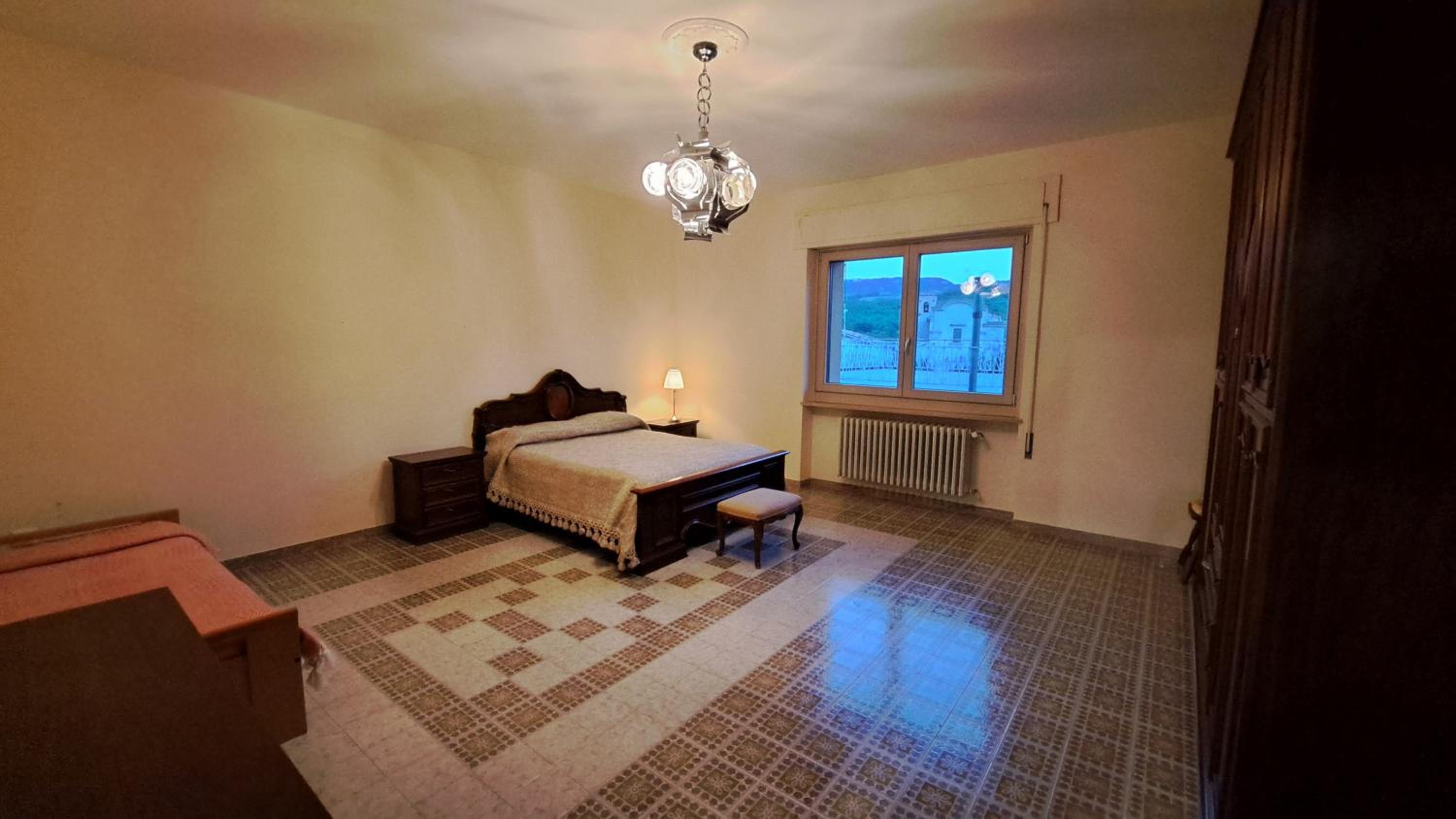 One-Bedroom House photo 1
