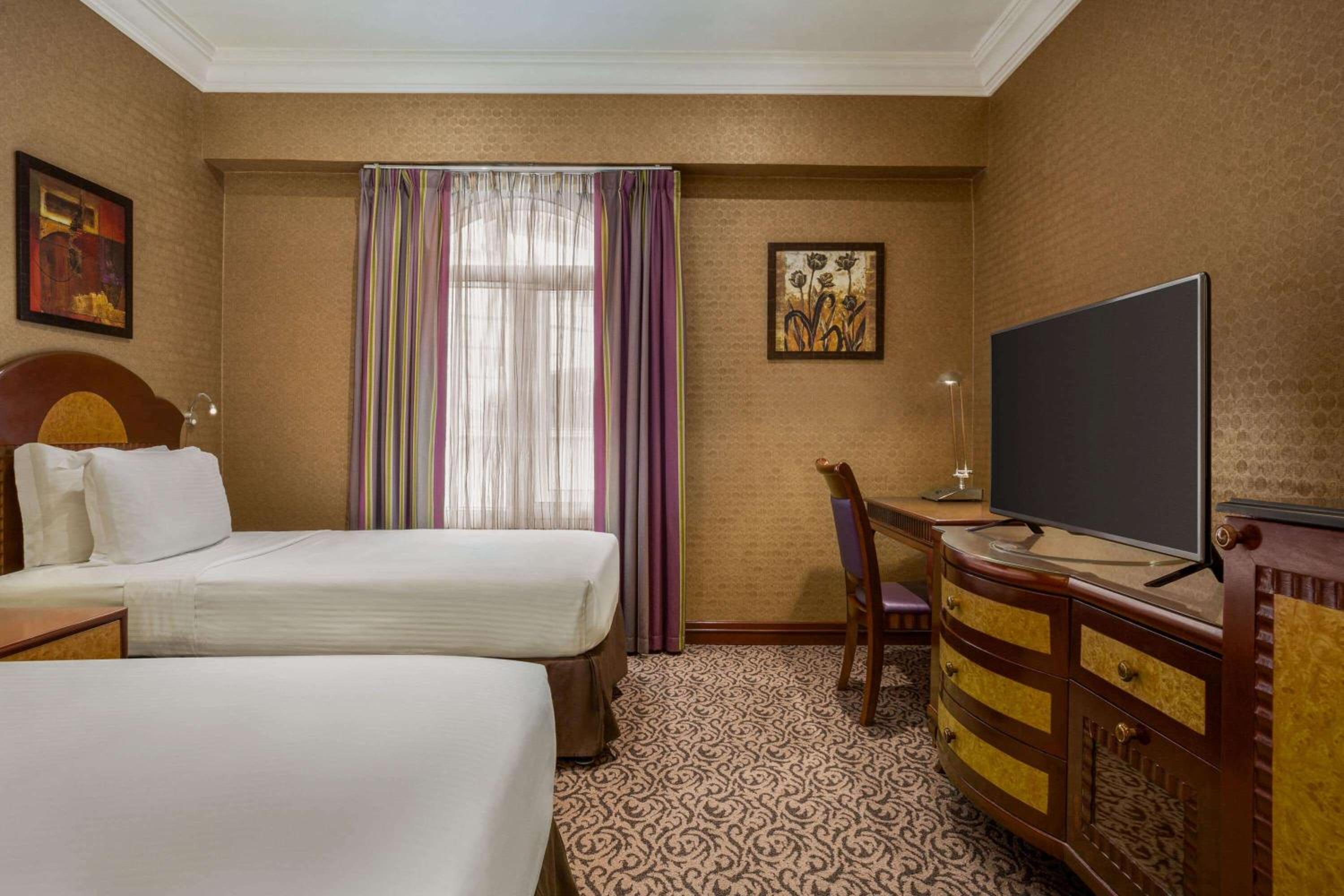 Deluxe Twin Room - Photo 4