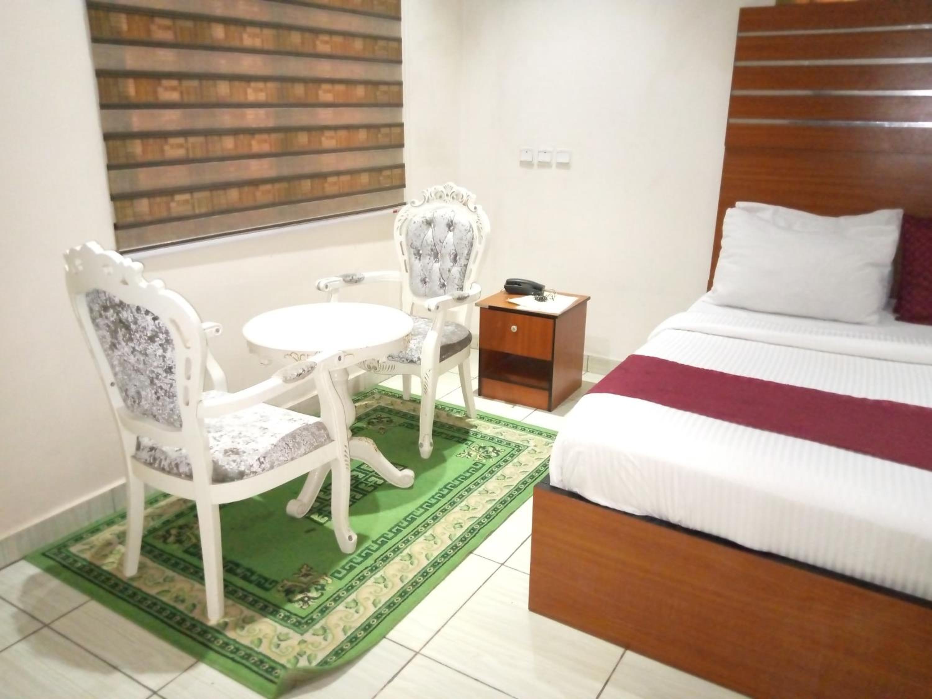 Double Room photo 3