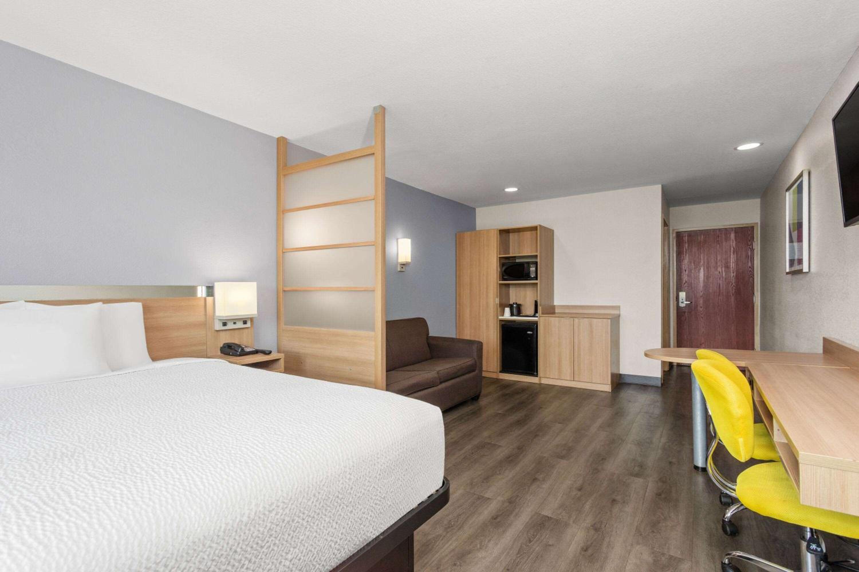 Microtel Inn & Suites by Wyndham Panama City, Photo 5