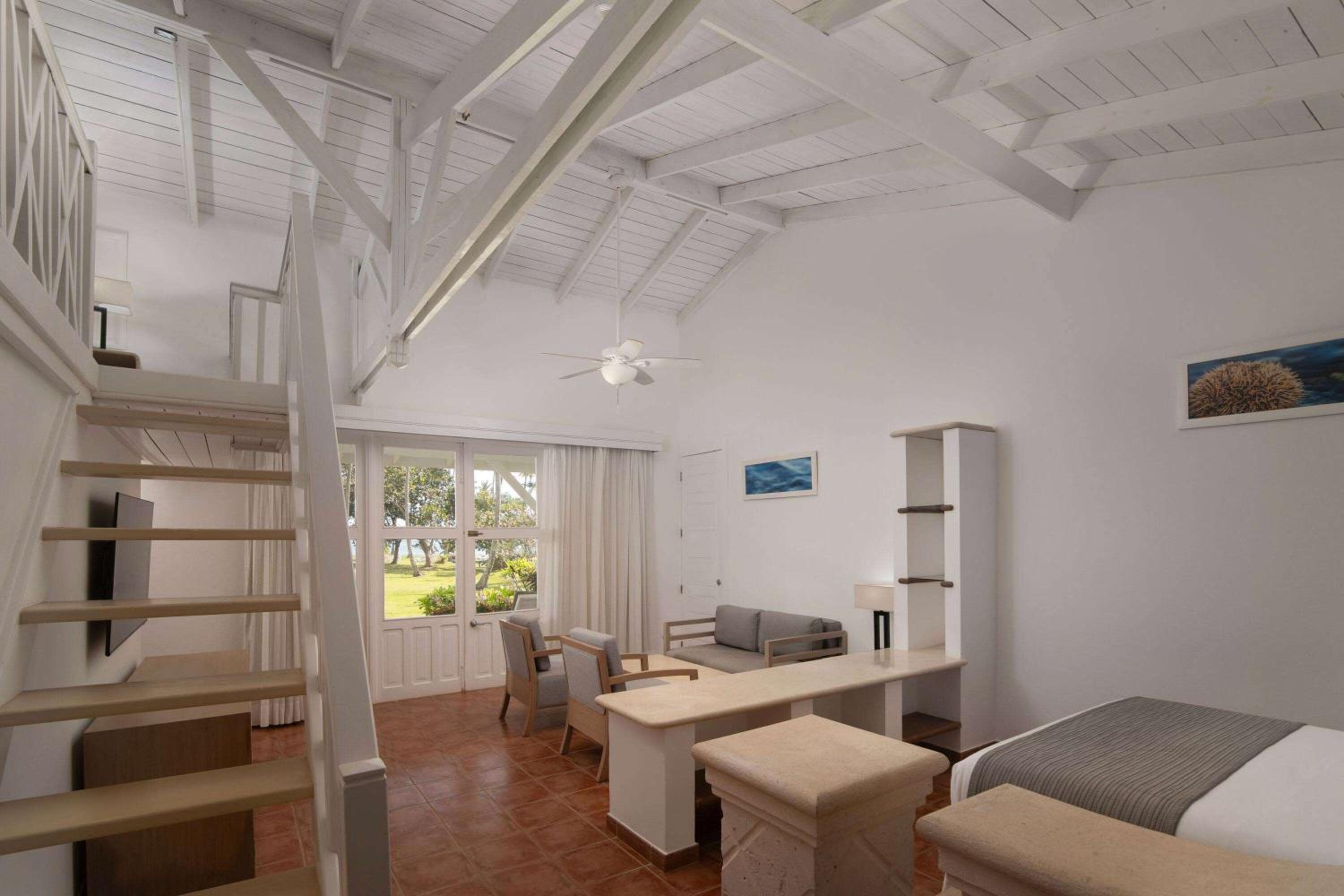 Club Bungalow with Ocean View photo 2