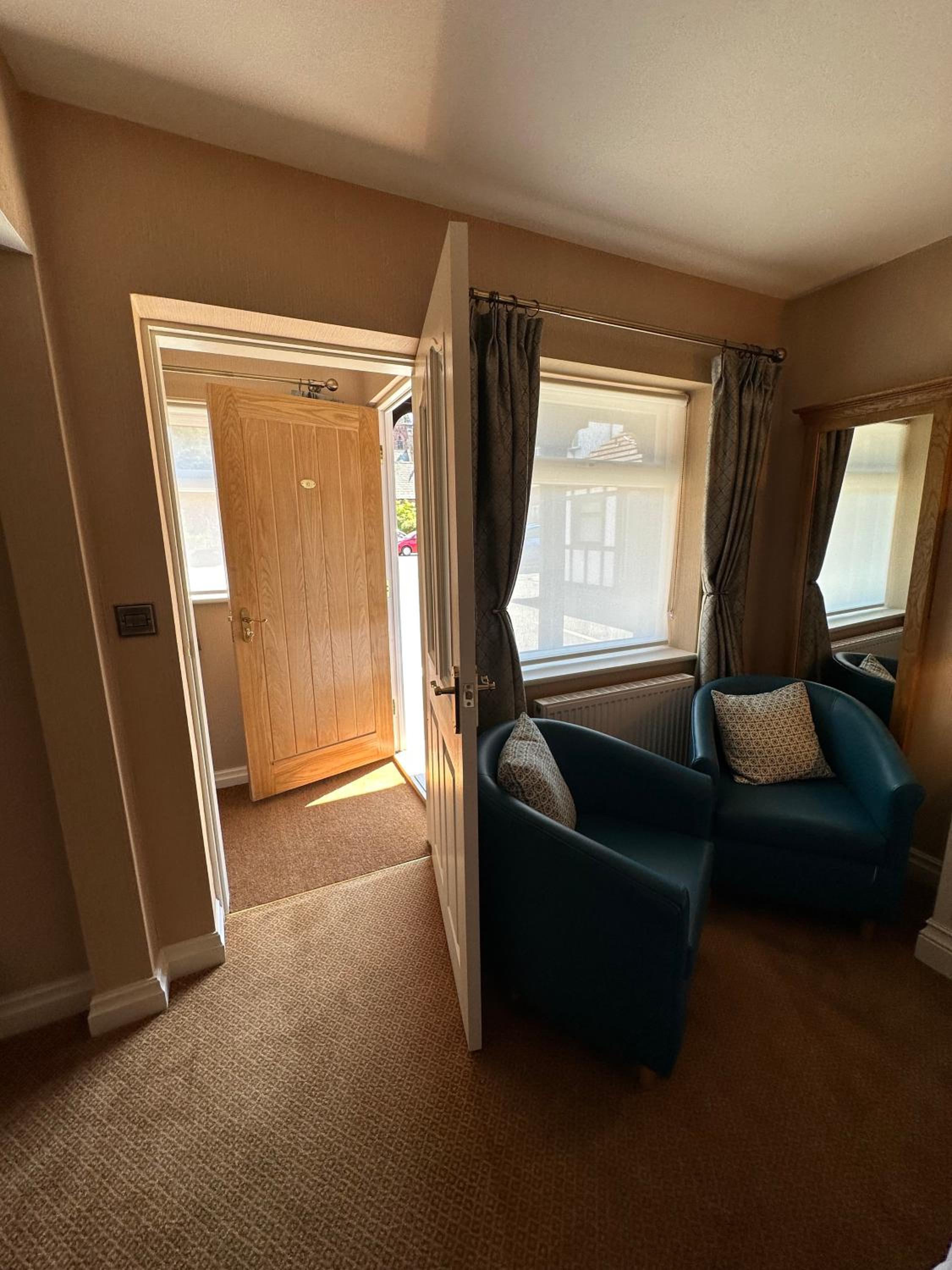 Superior Double Room with Bath - Photo 4