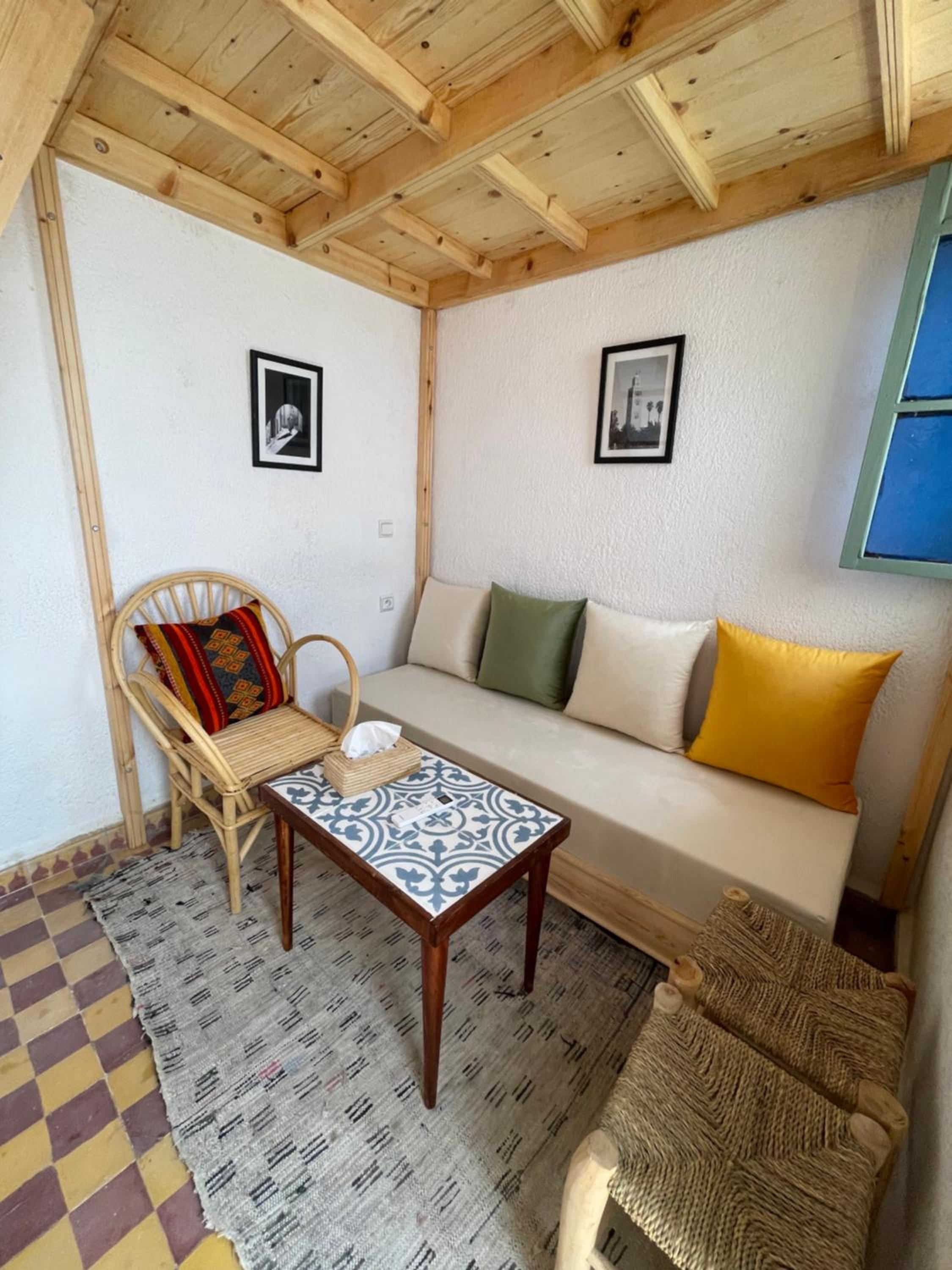Standard Double Room - Photo 3