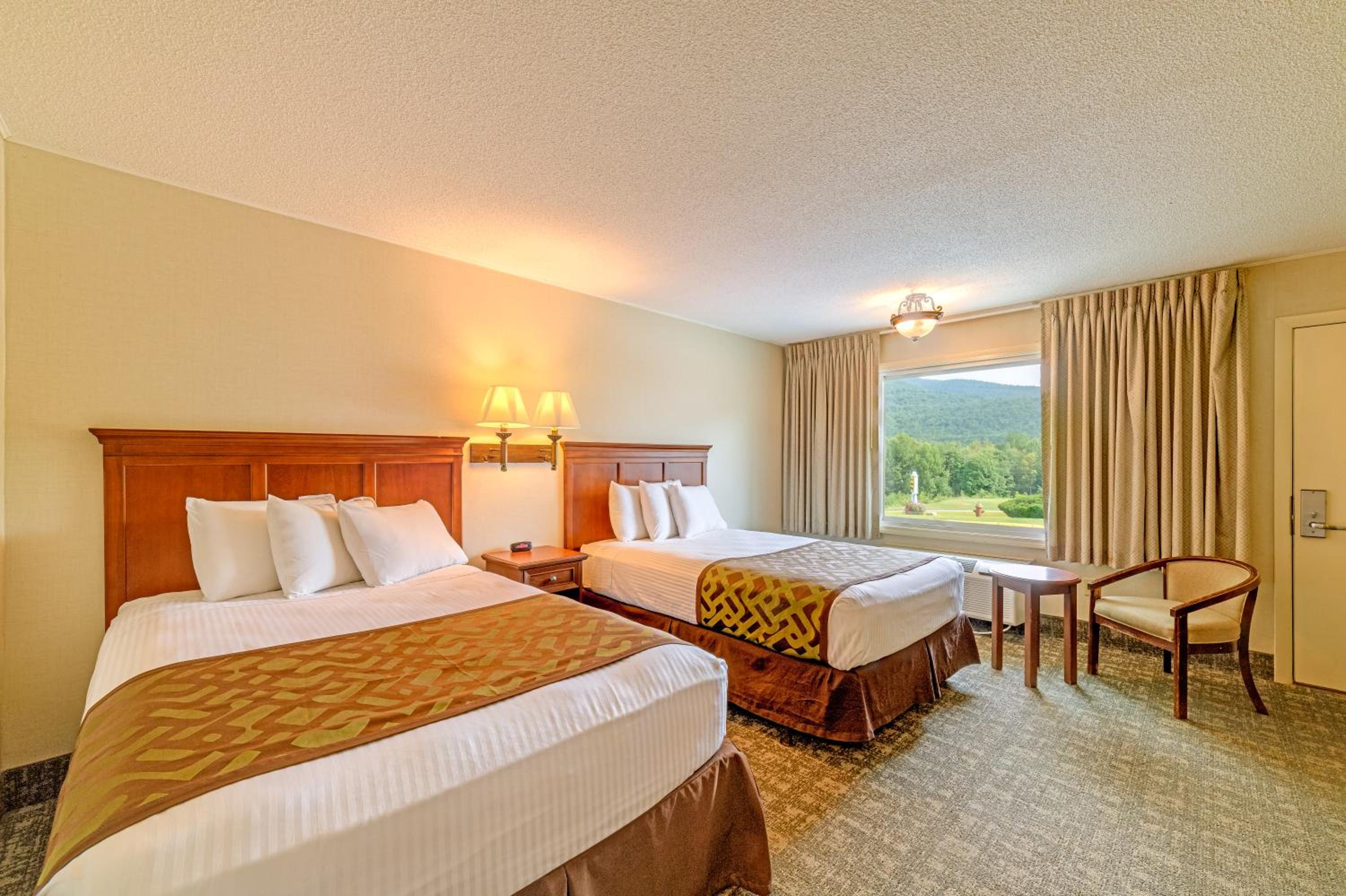 Double Room with Two Double Beds - Non-Smoking - Photo 1