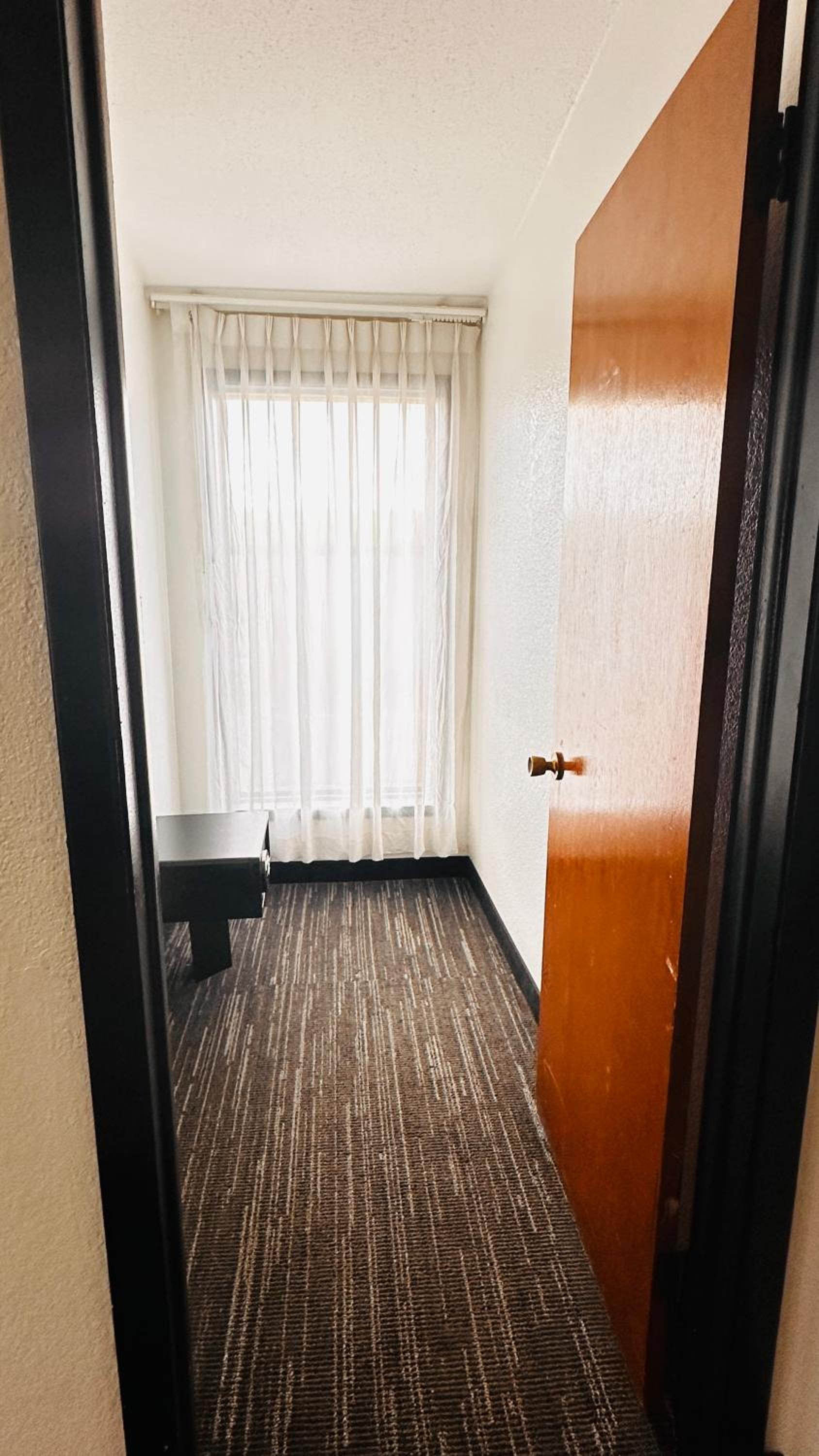 Standard Double Room with Two Double Beds - Non Smoking - Photo 2
