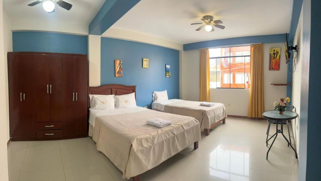 Standard Twin Room photo 2