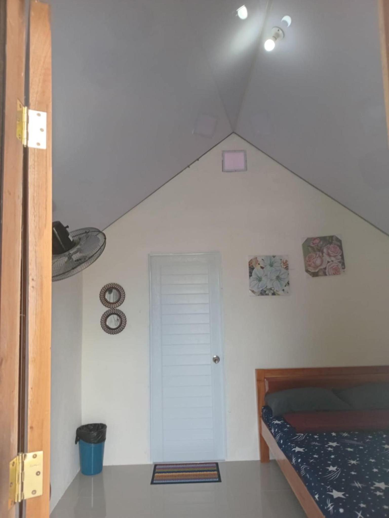 One-Bedroom Bungalow
