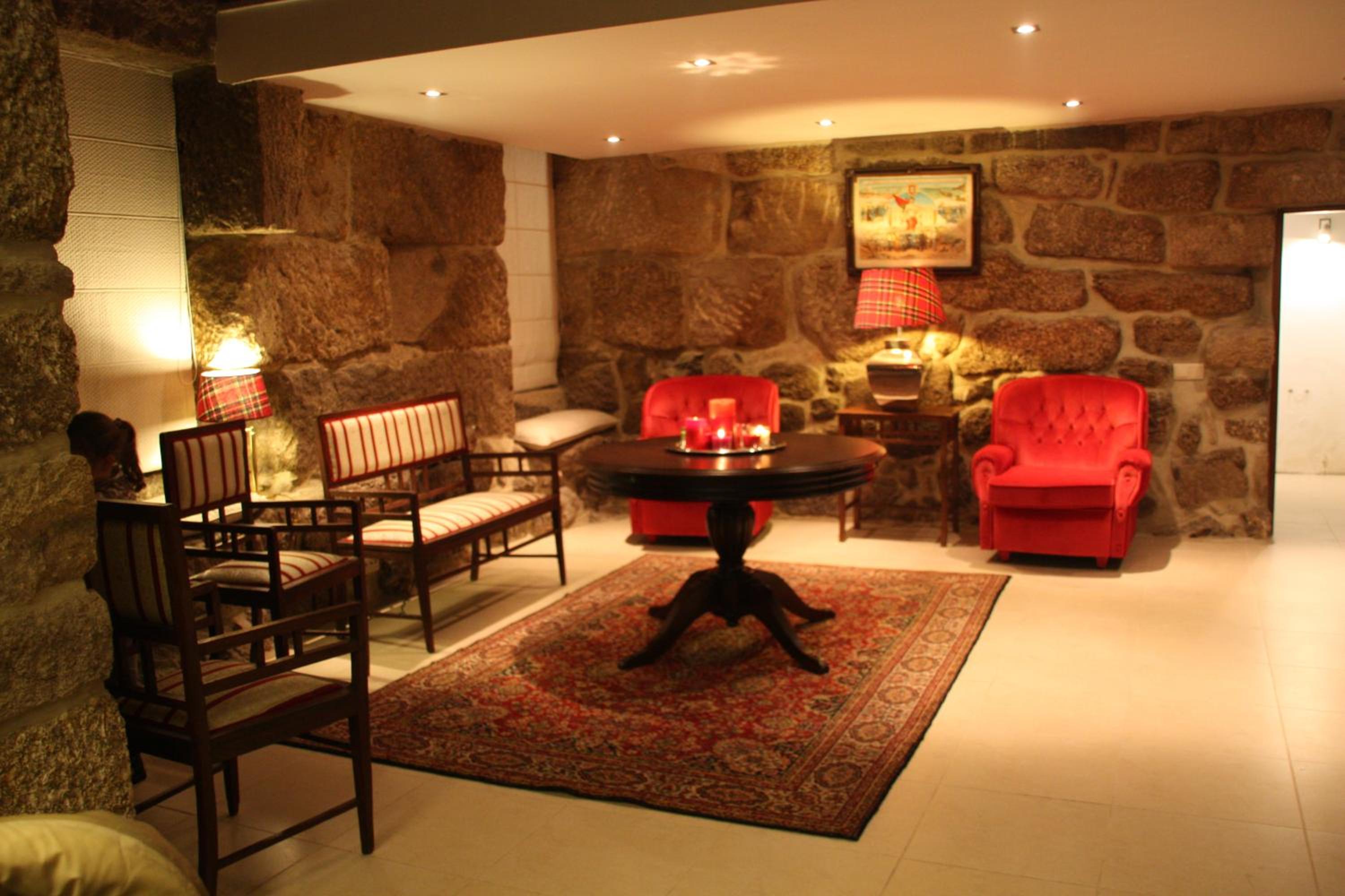 Double Room - Photo 17