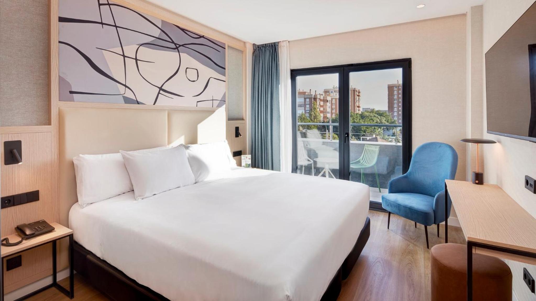 Standard Double Room - Photo 2