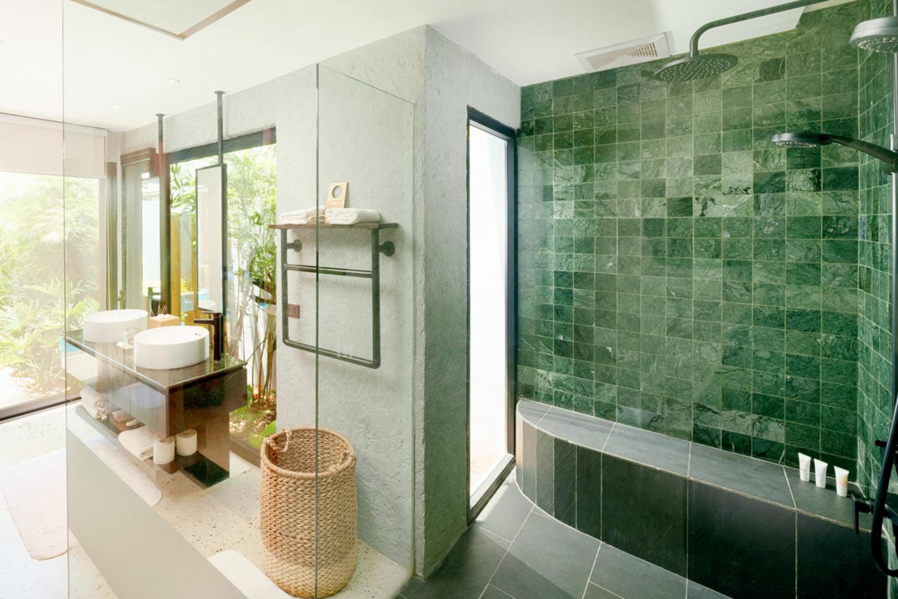 Villa with Private Pool - Photo 3