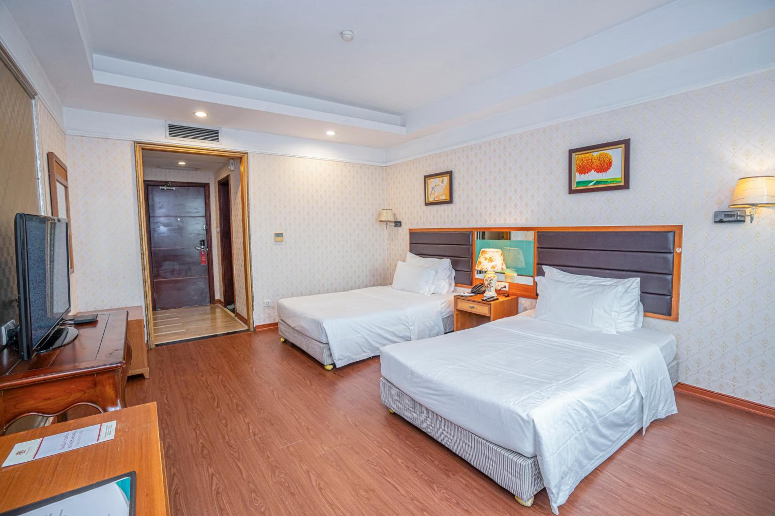 Deluxe Twin Room - Photo 4