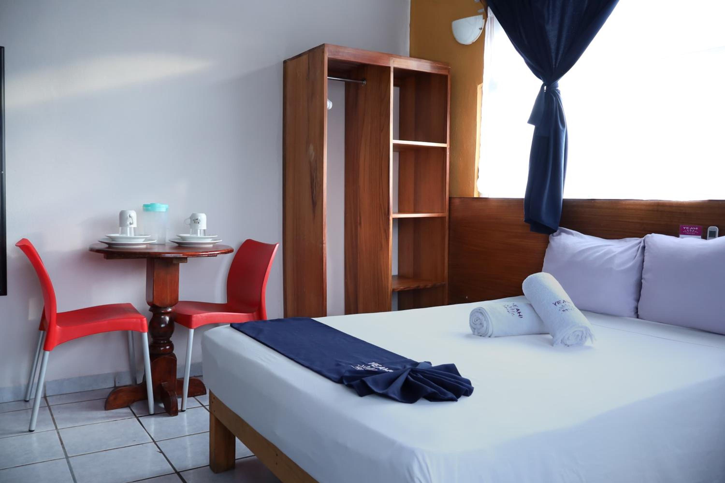 Double Room - Photo 2