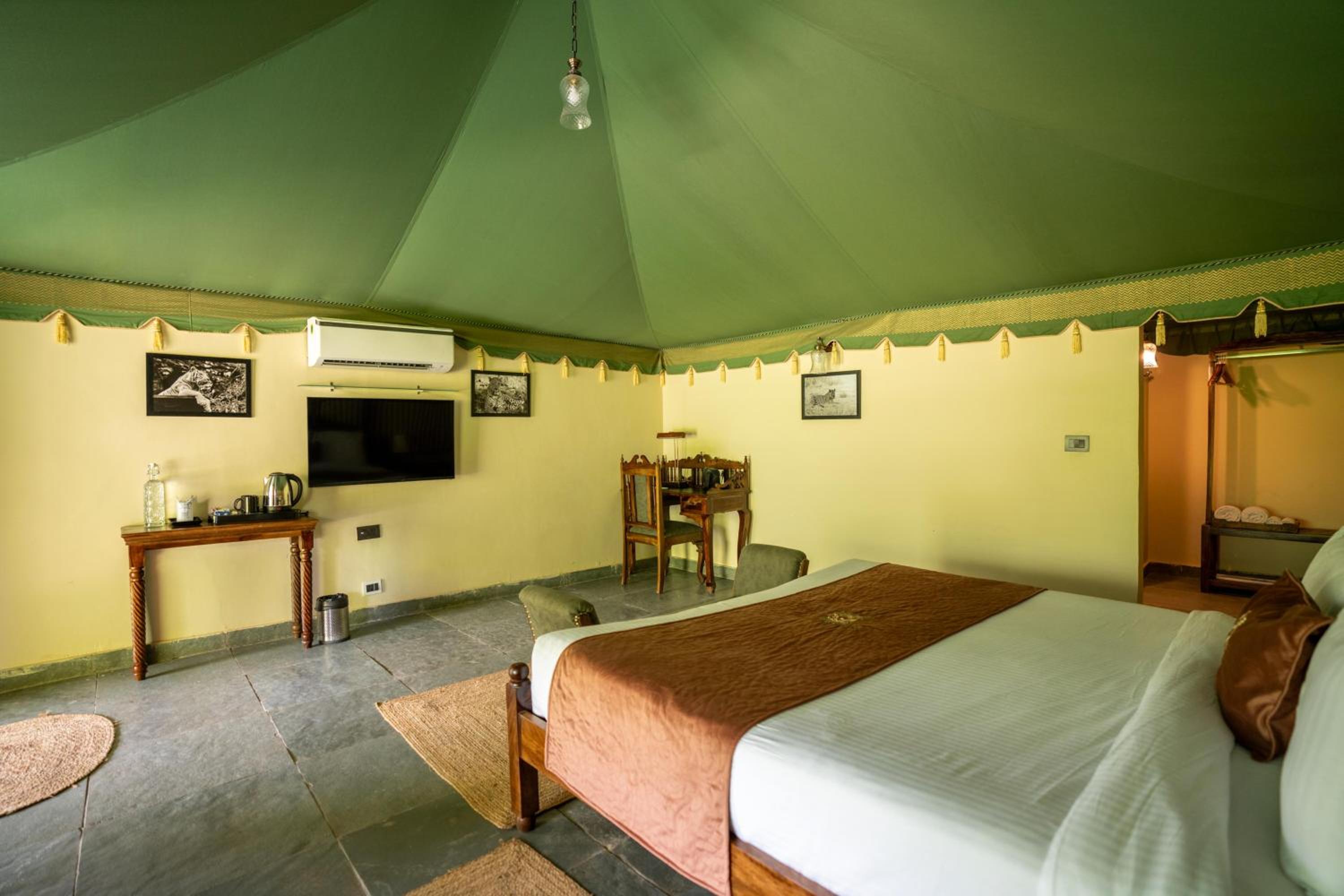 Tent - Photo 4