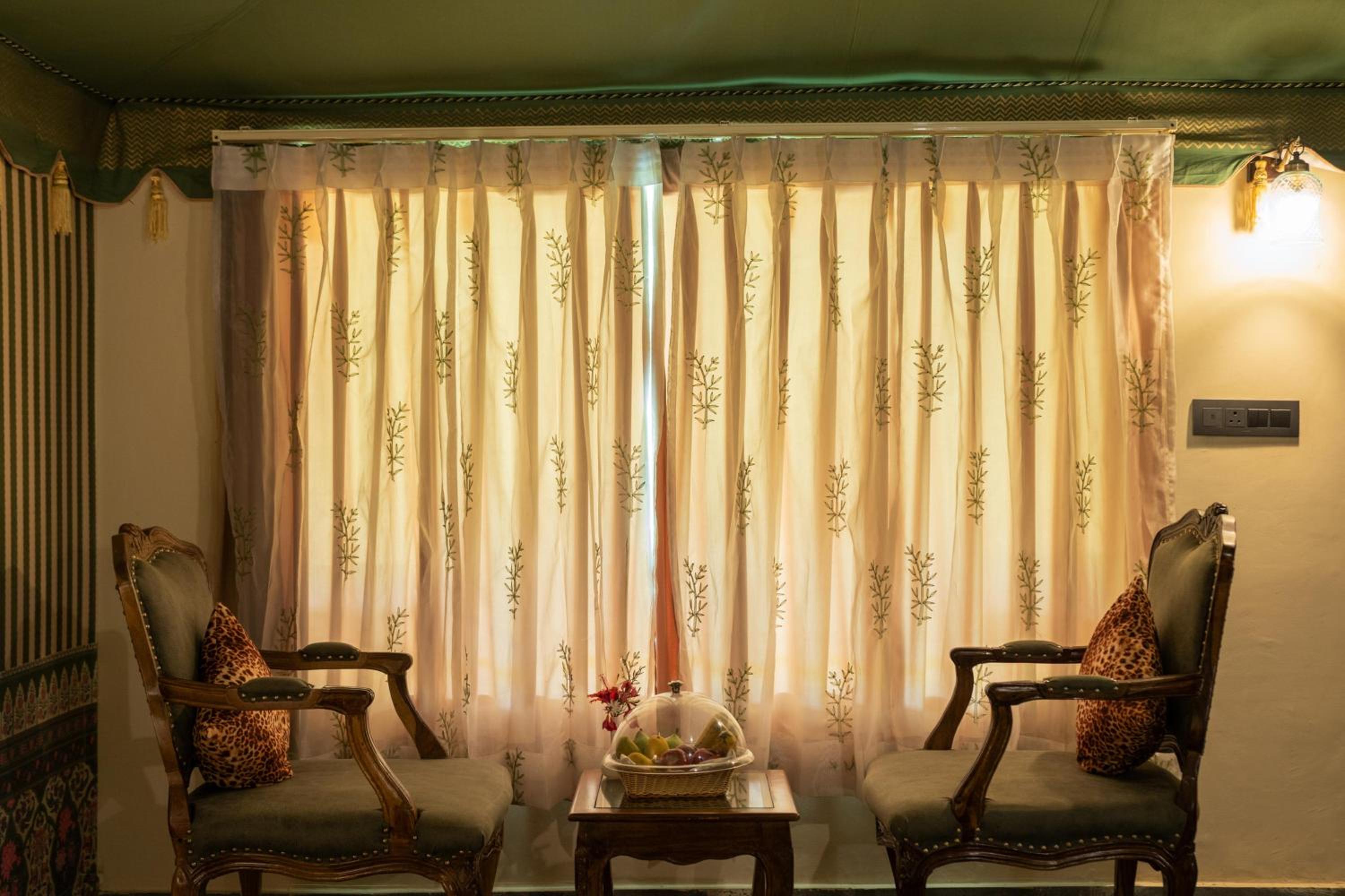 Tent - Photo 9