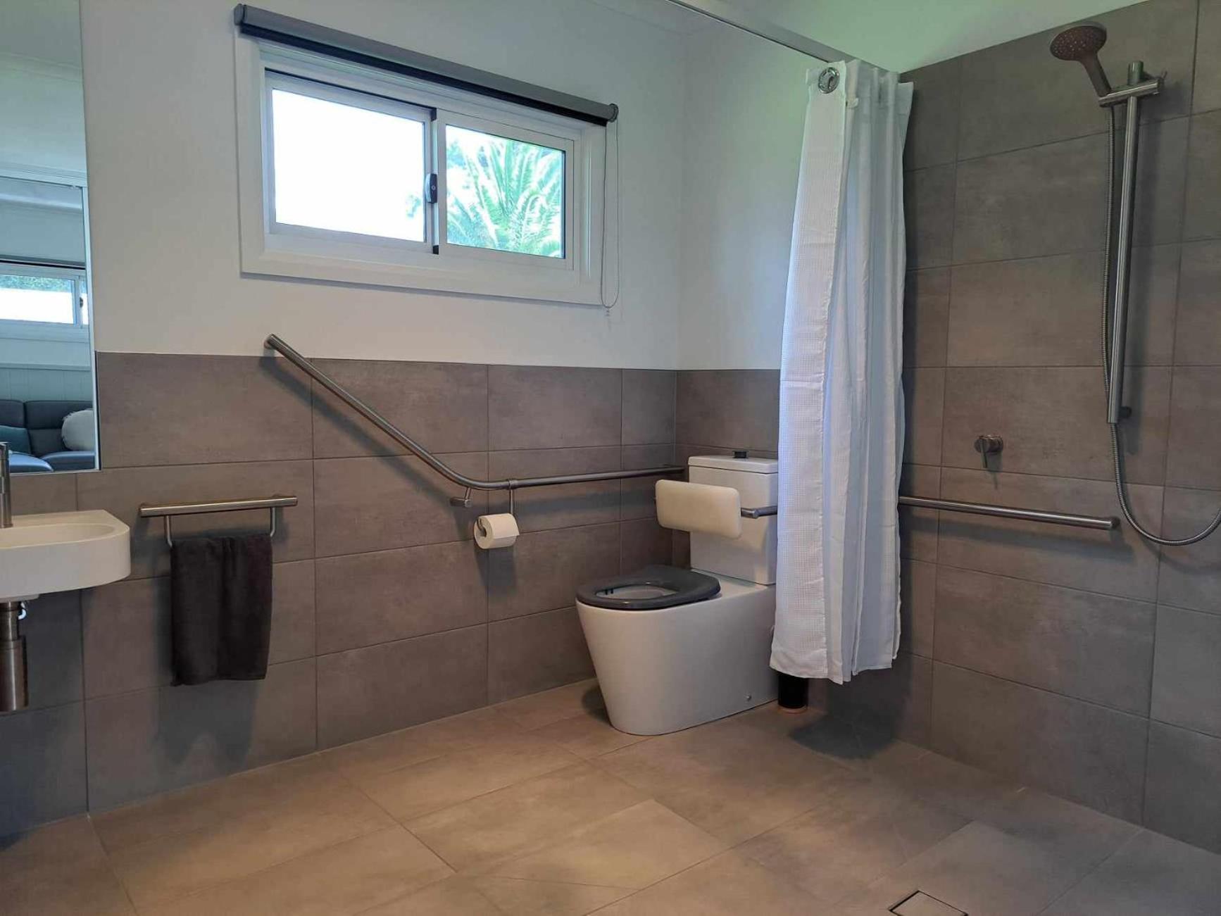Apartment - Disability Access photo 3