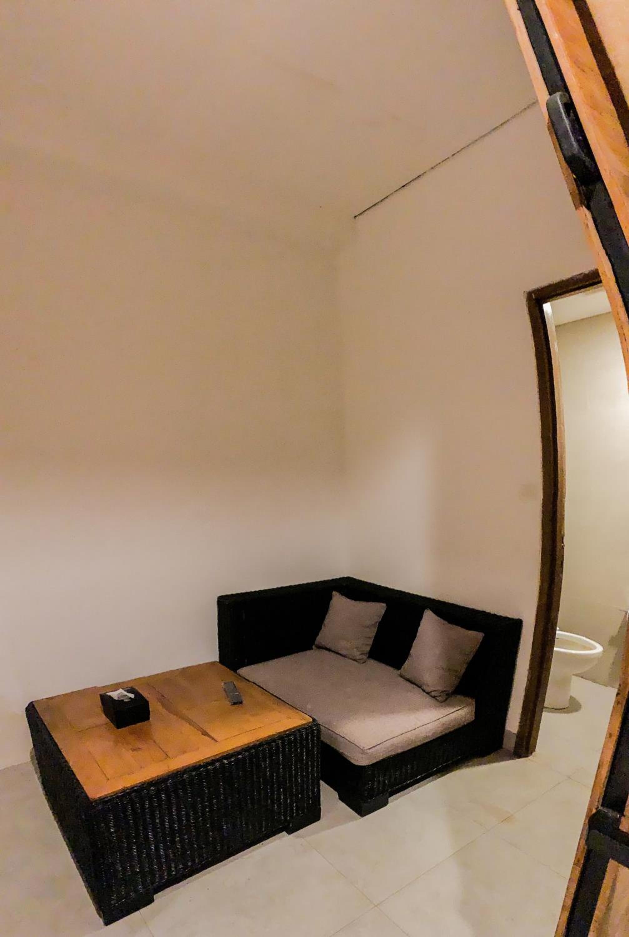 Family Room photo 2