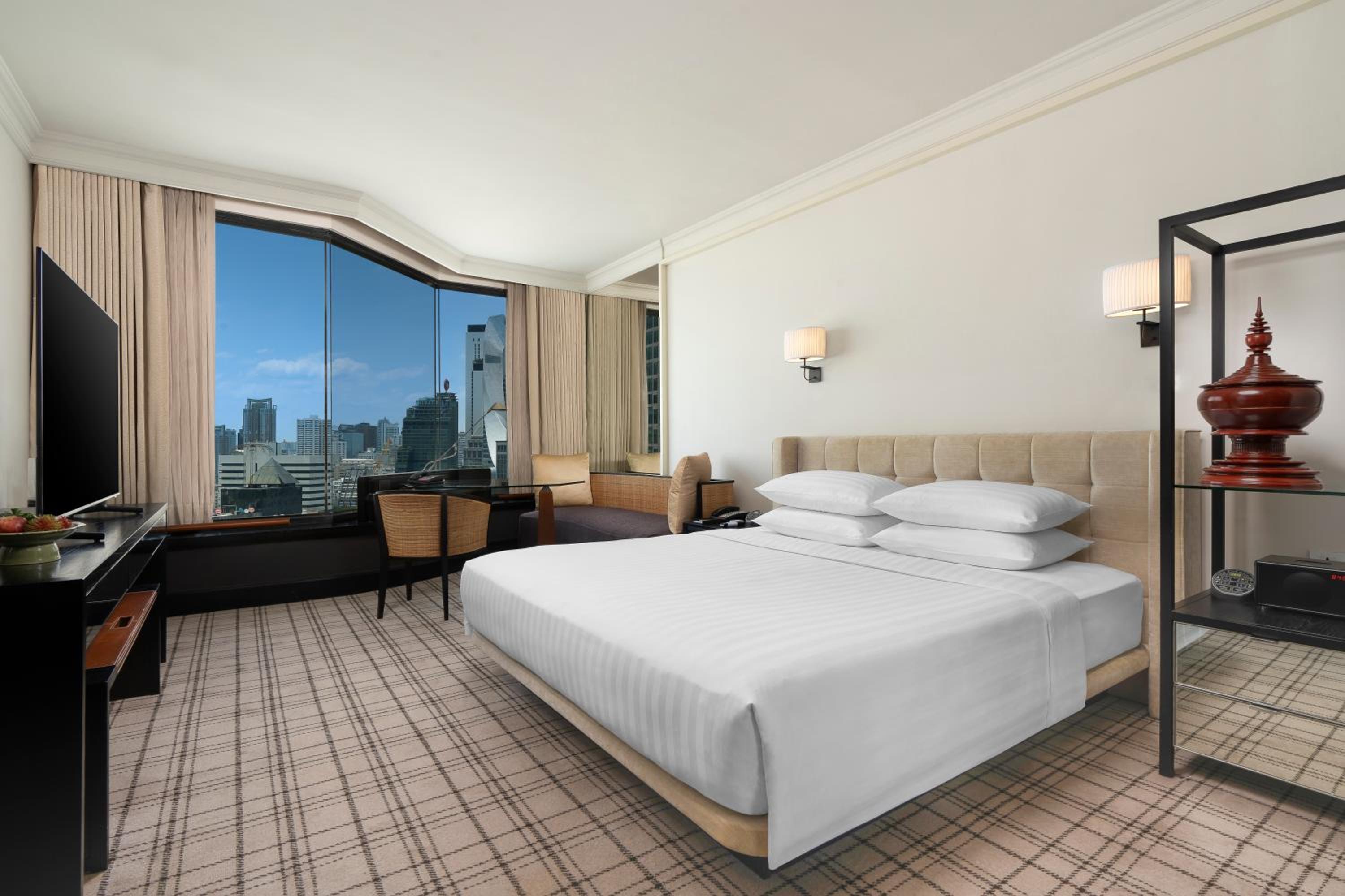 King Room with View - Club Access