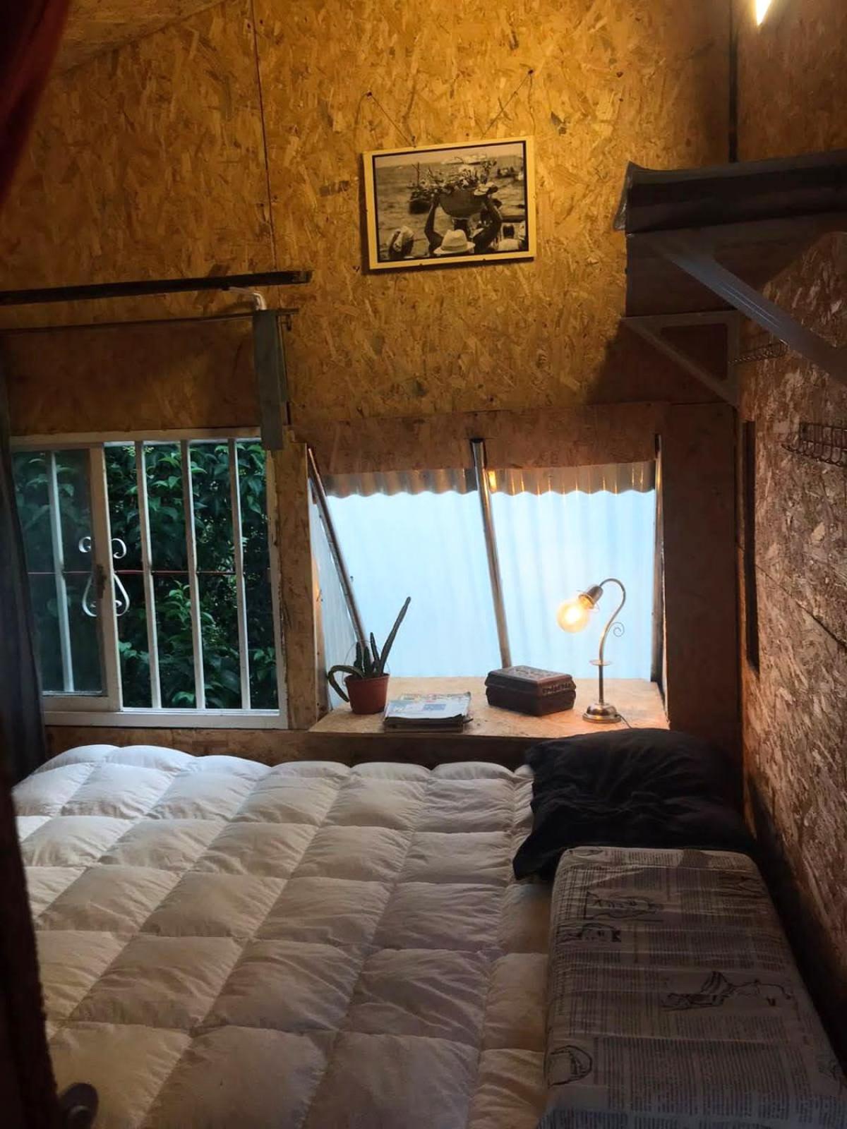 One-Bedroom House photo 1