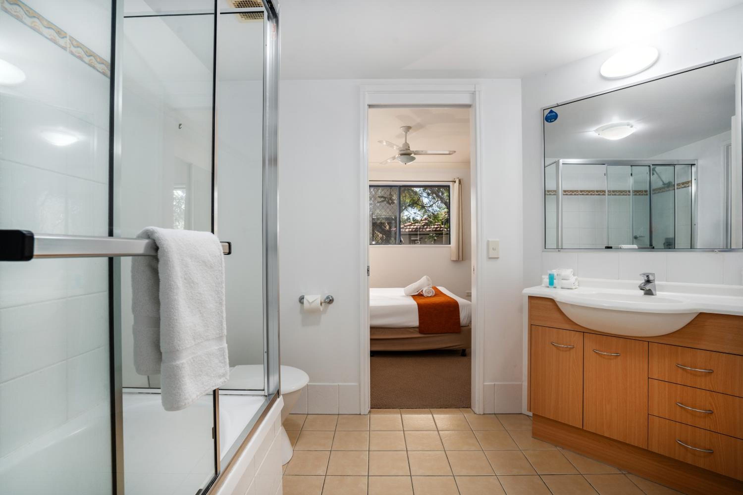 One-Bedroom Apartment - Photo 5
