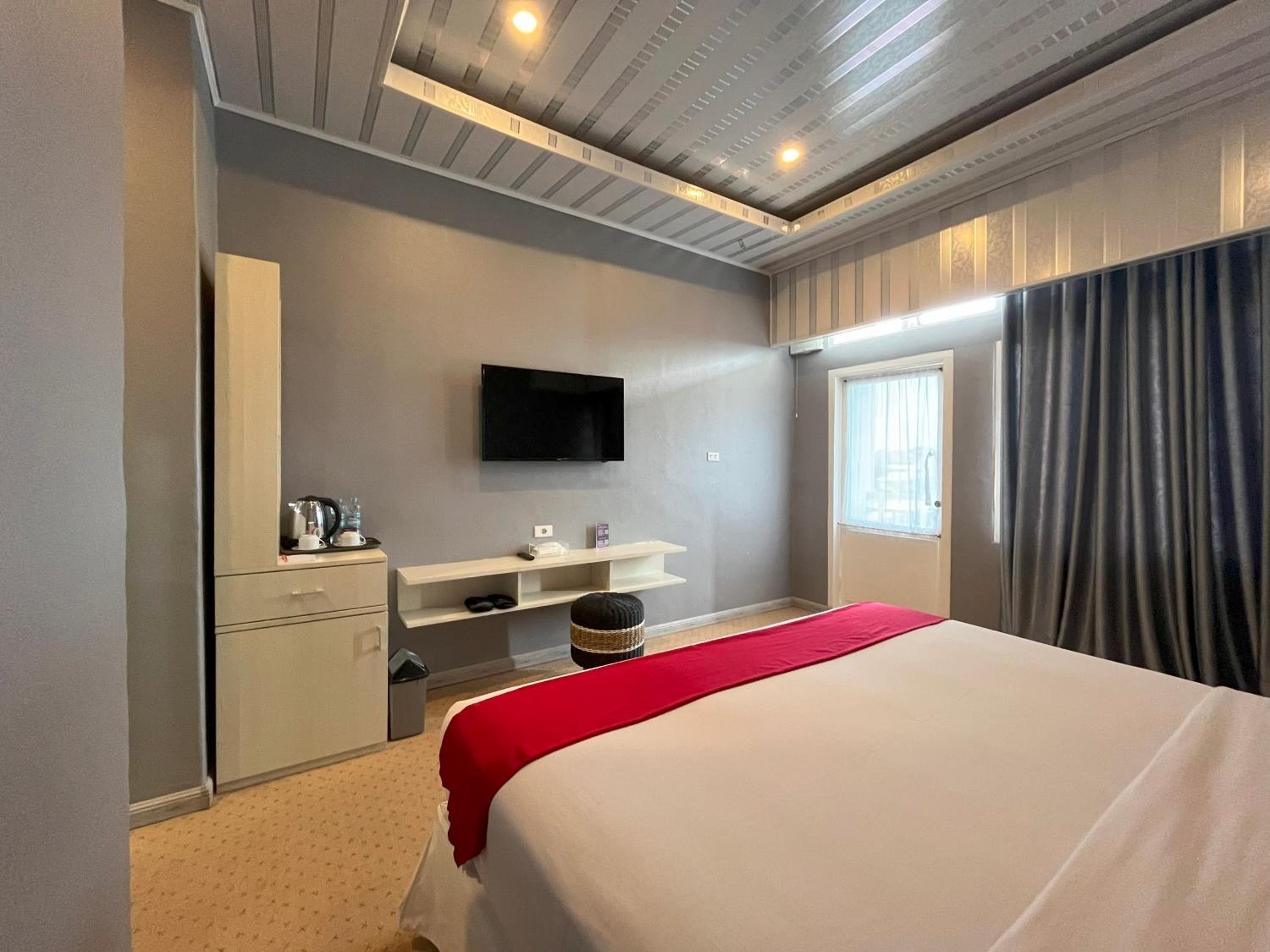 Double Room - Photo 1