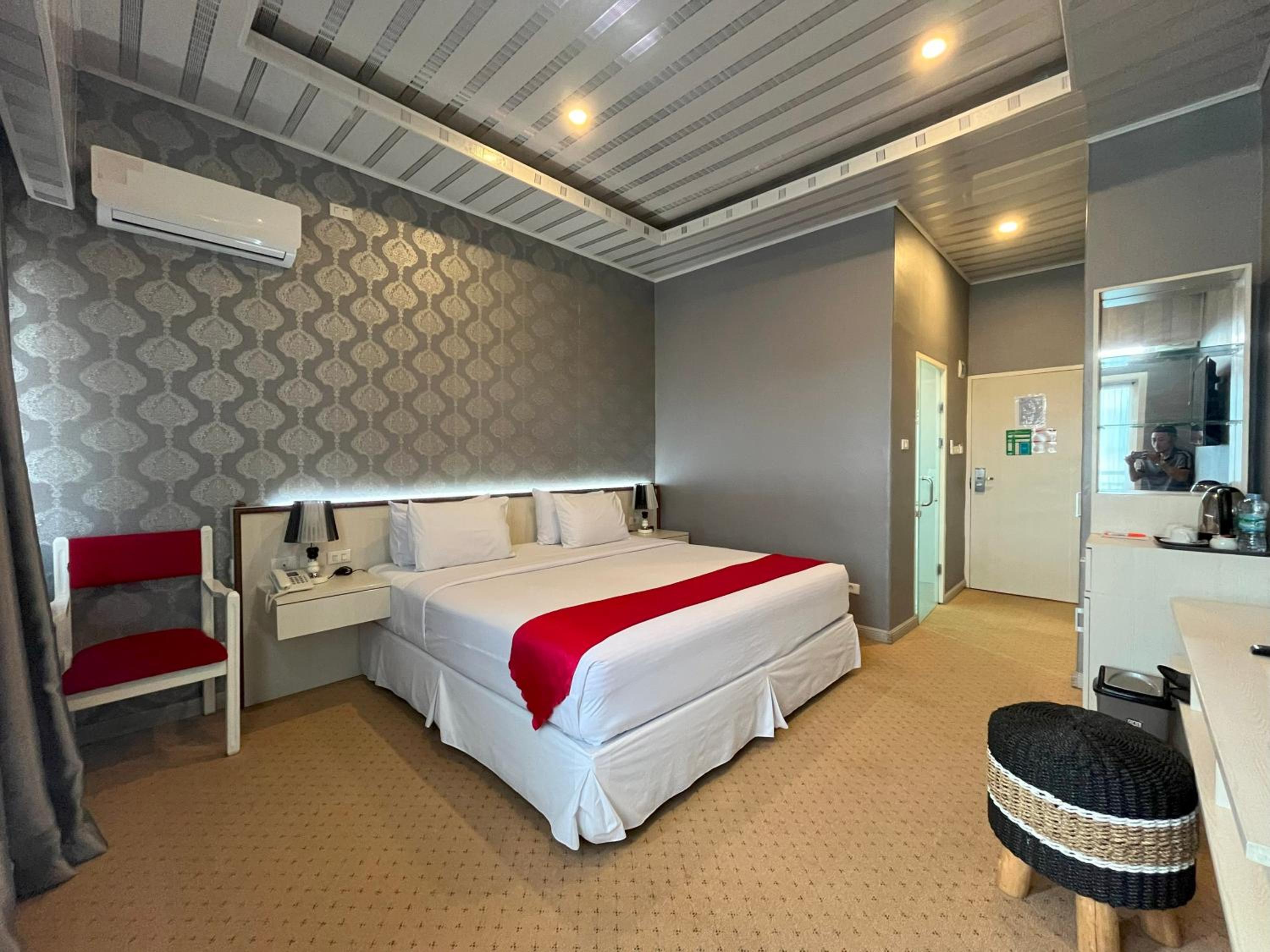 Double Room - Photo 3