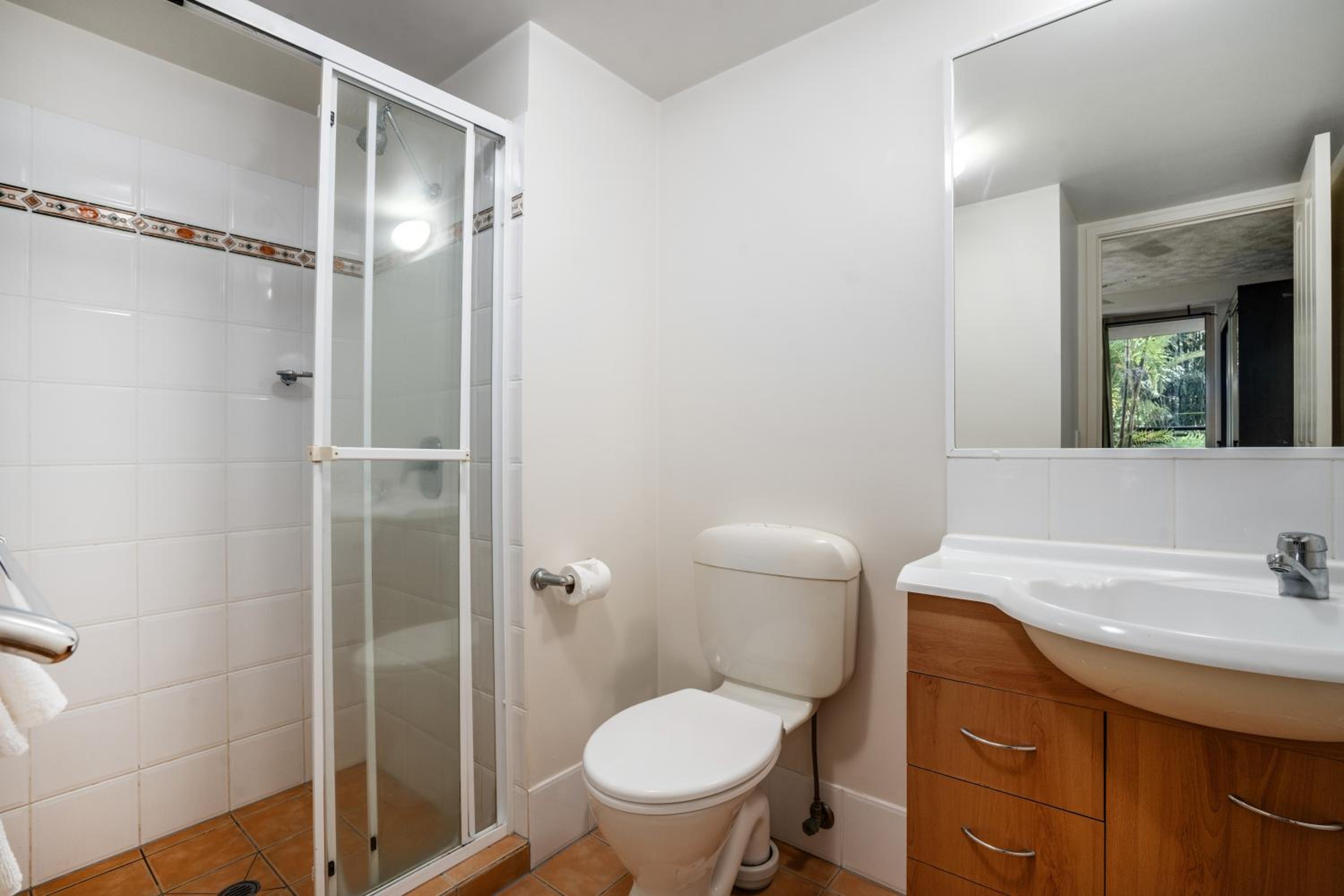 2 Bedroom Apartment - Kids Club Escape Package