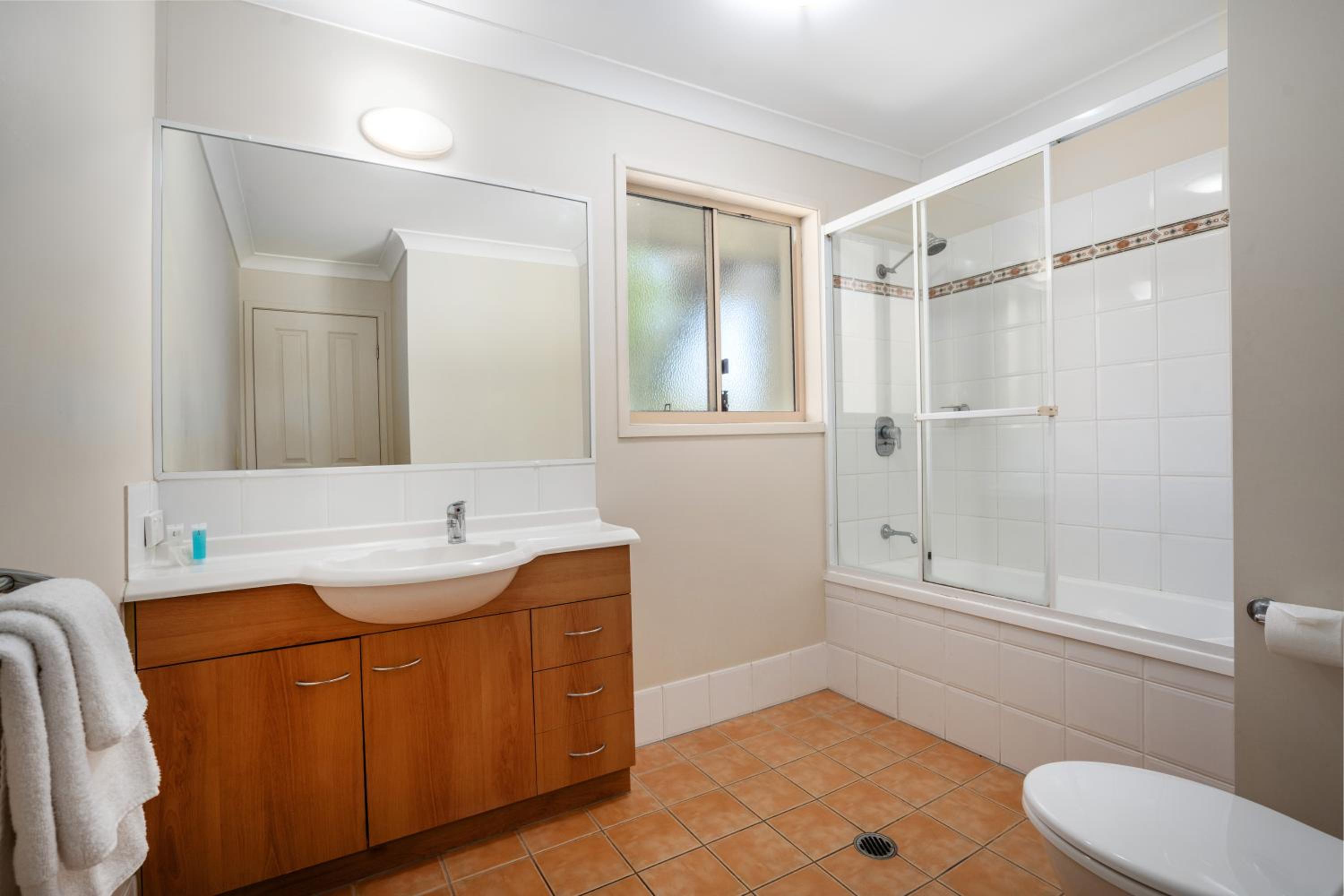 Three-Bedroom Apartment - Photo 24