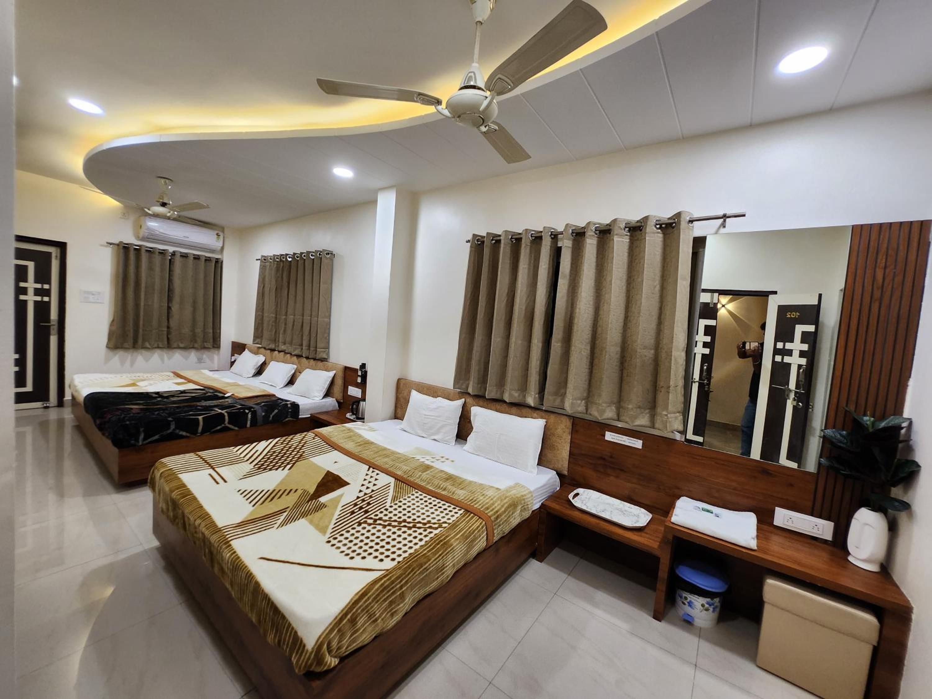 Deluxe Quadruple Room photo 1