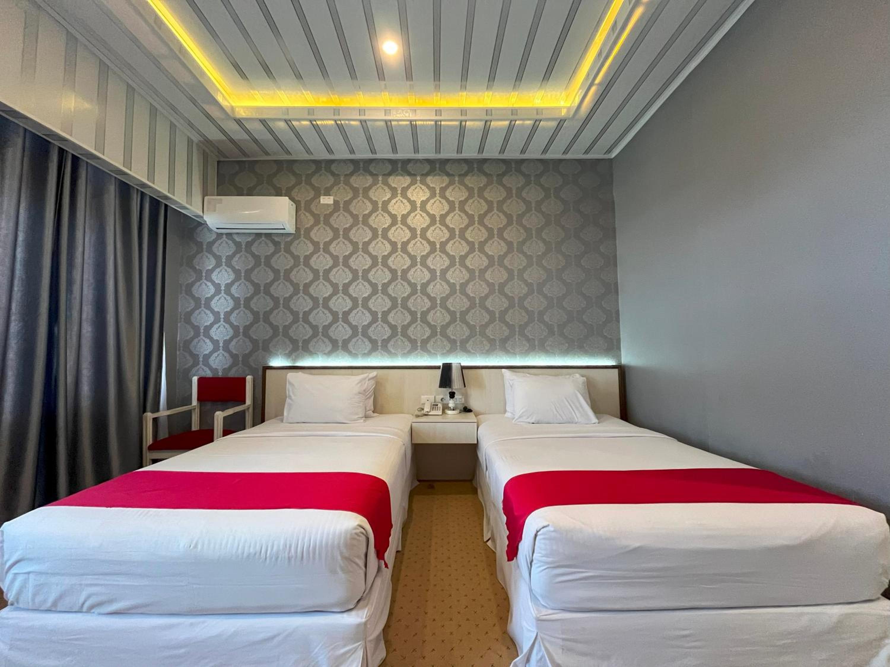 Deluxe Twin Room - Photo 5