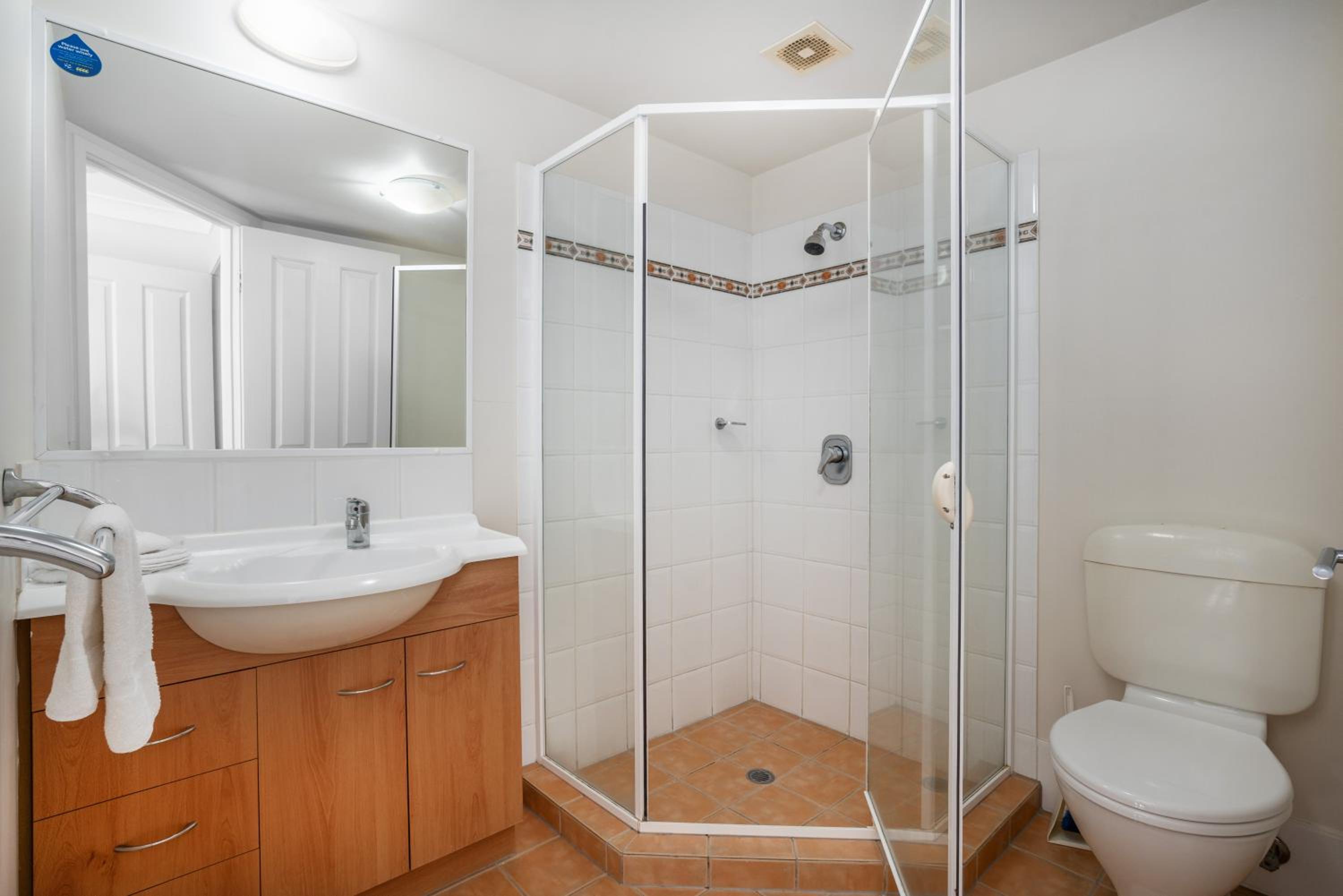Superior Two-Bedroom Apartment - Photo 10