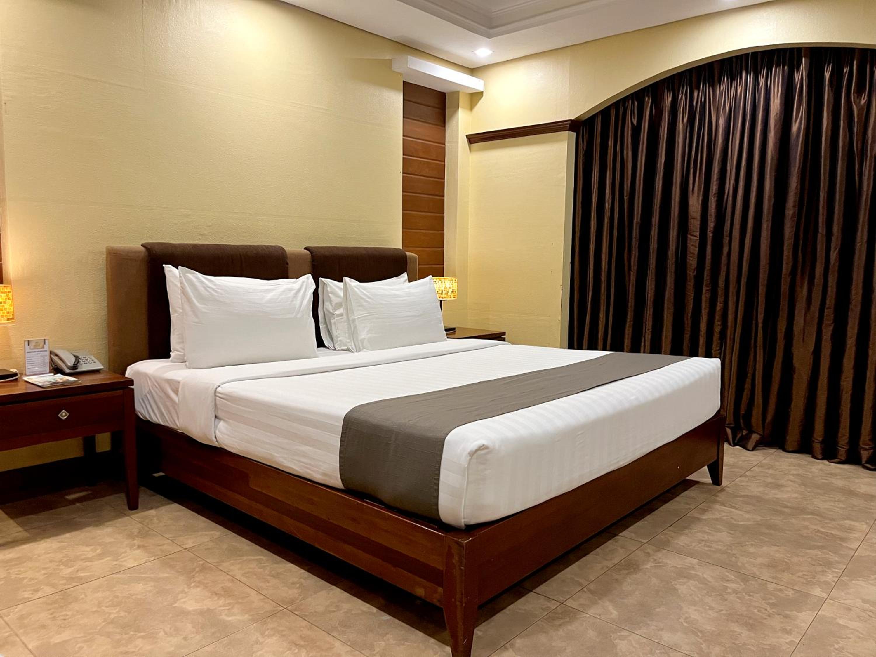 Superior Double or Twin Room photo 3