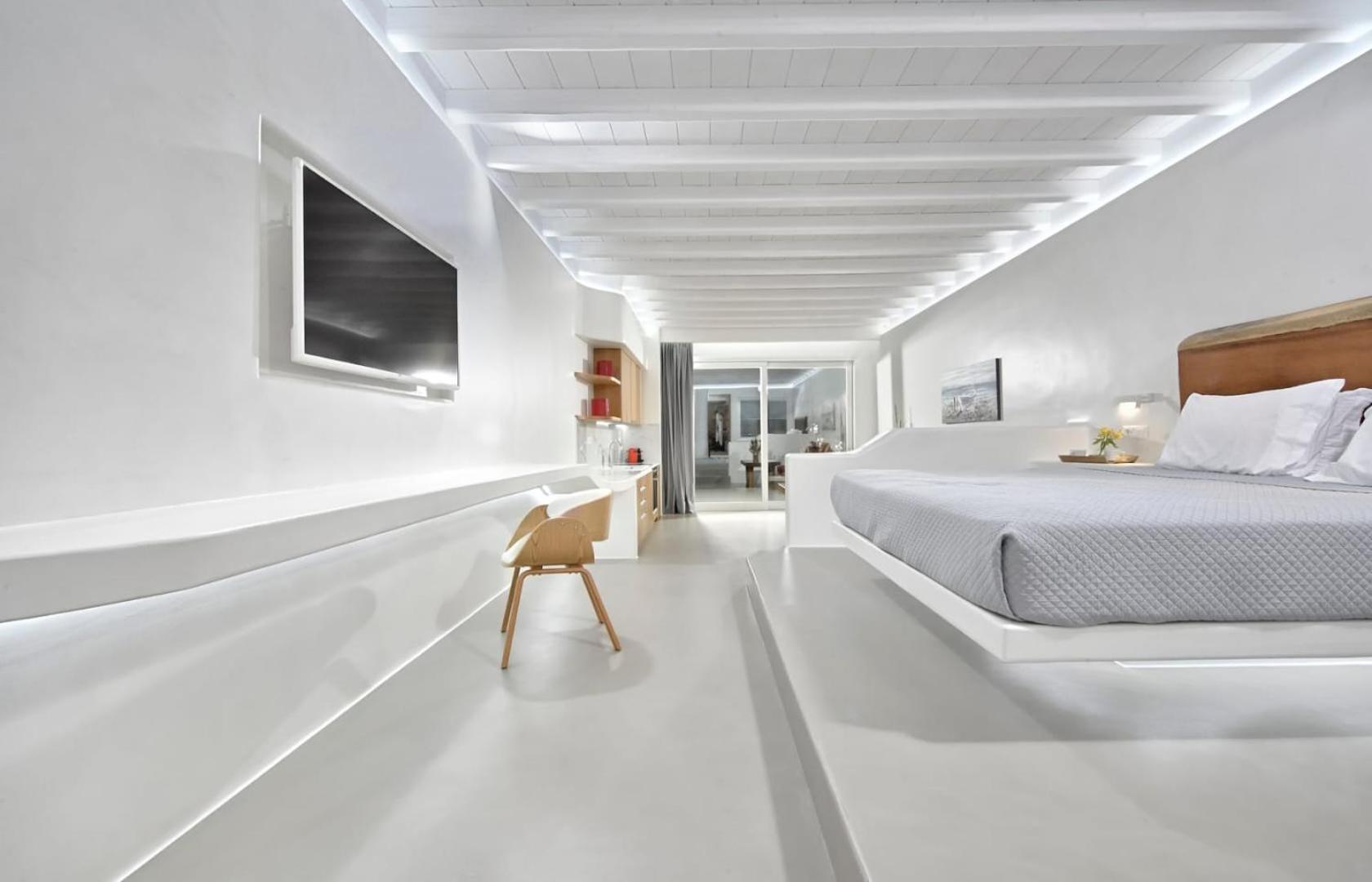 Suite with Private Pool - Photo 4