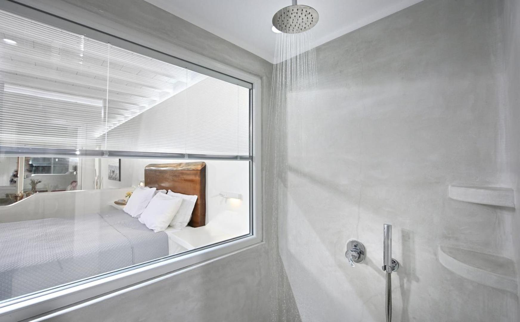 Suite with Private Pool - Photo 9
