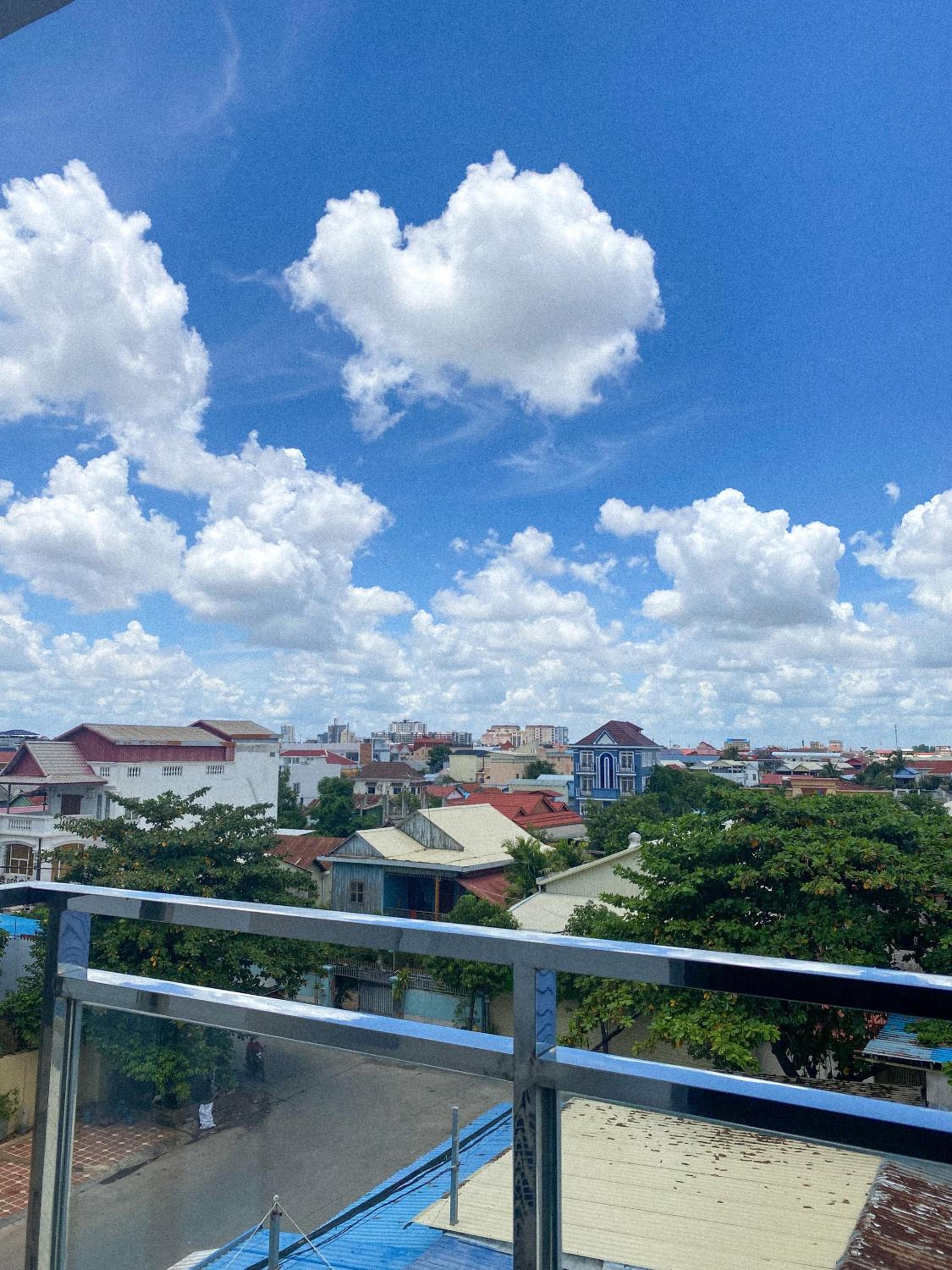 Deluxe Double Room with Balcony photo 2
