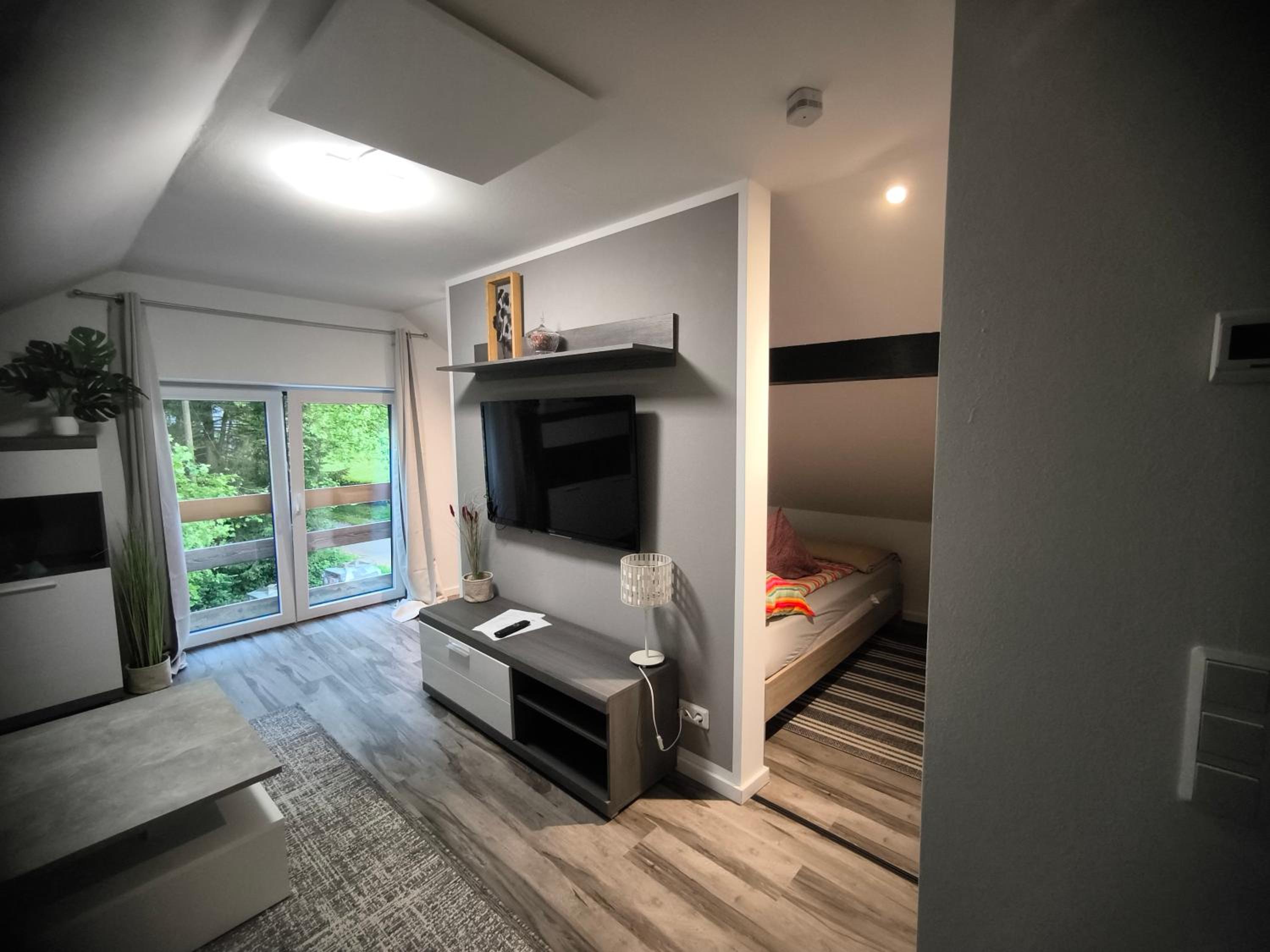 One-Bedroom Apartment photo 2