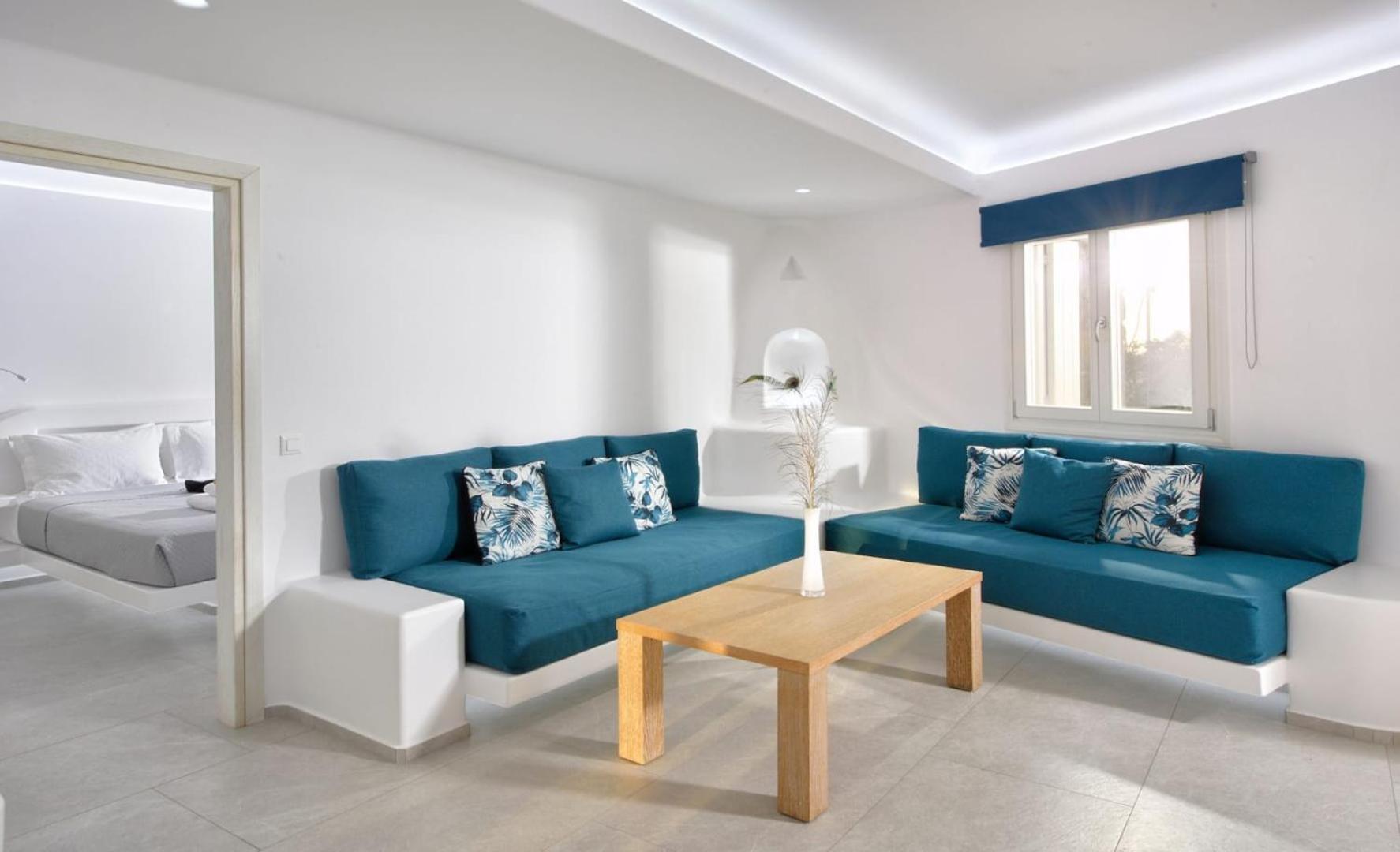 Apartment with Garden View