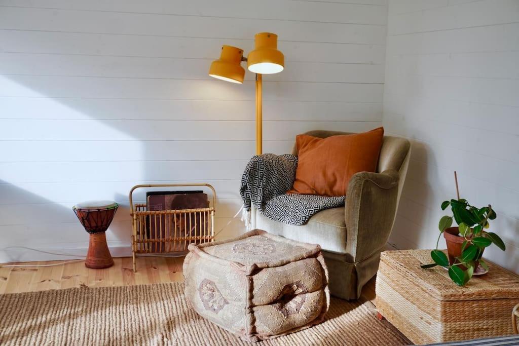 Three-Bedroom House photo 2