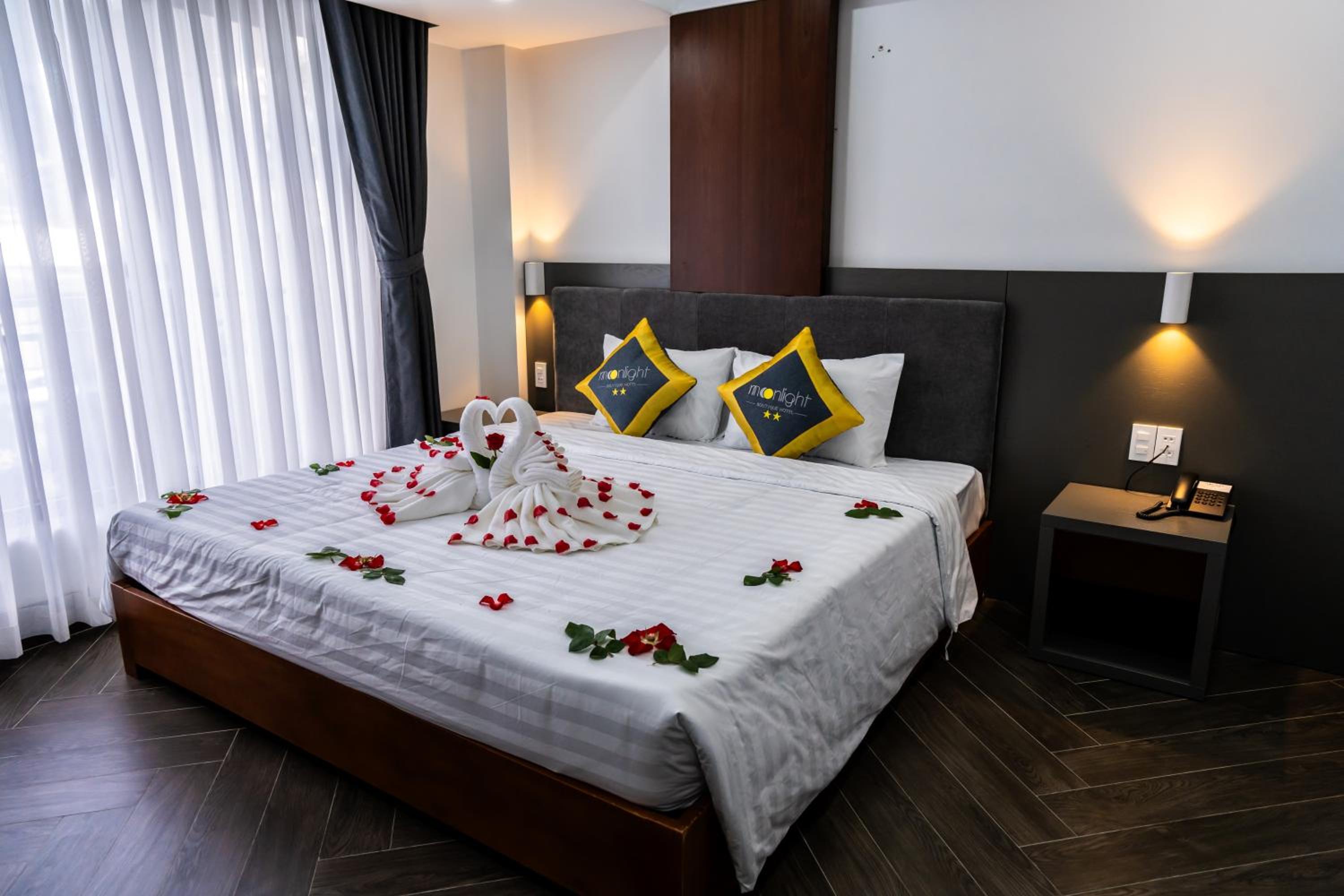 Deluxe Double Room - Photo 21