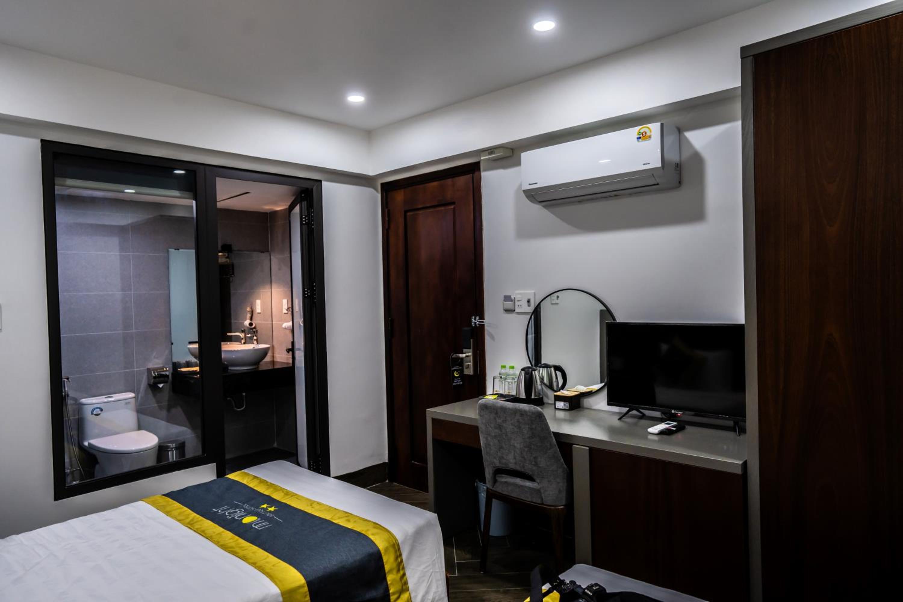 Superior Twin Room - Photo 10