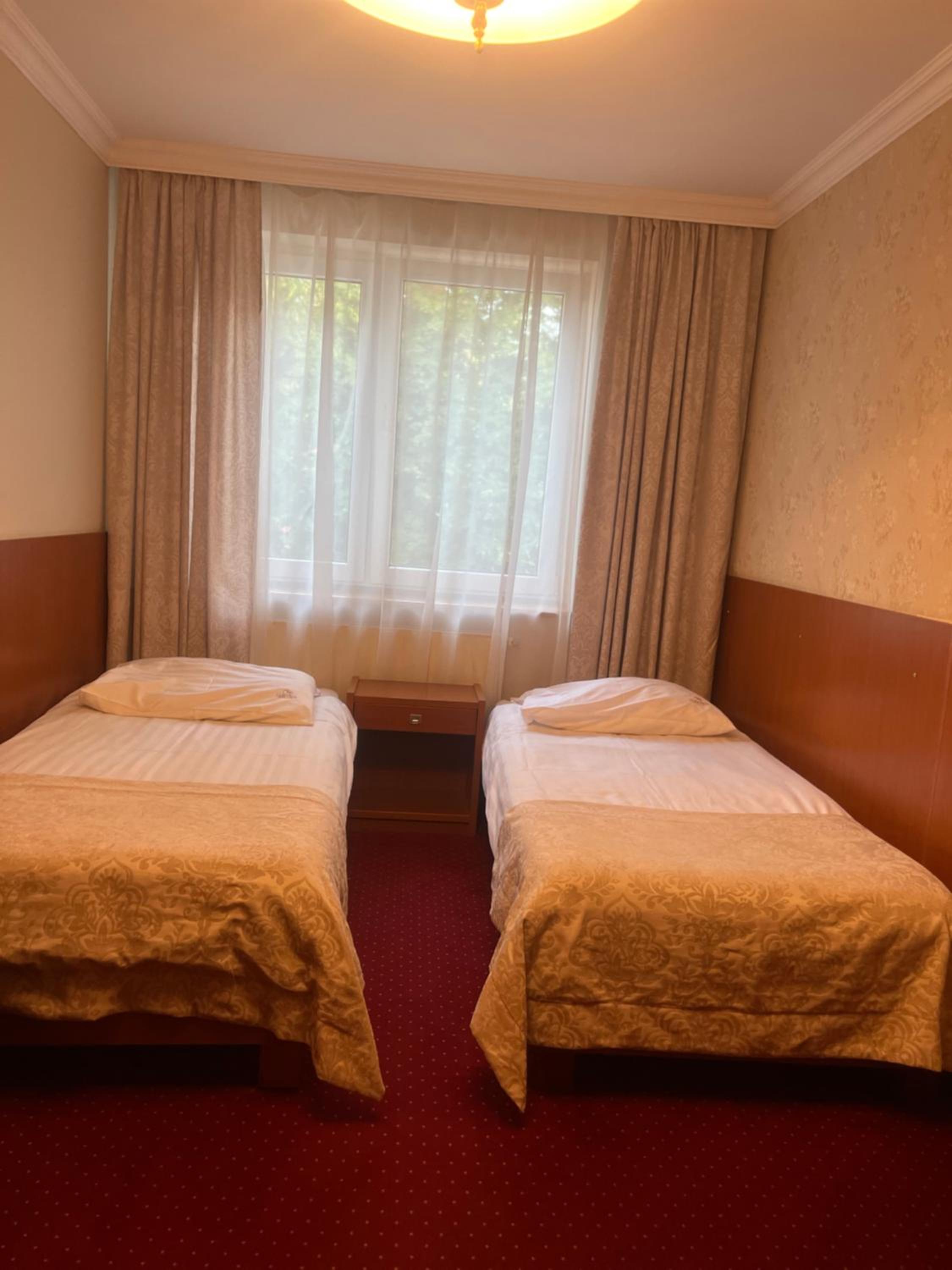 Small Twin Room photo 1