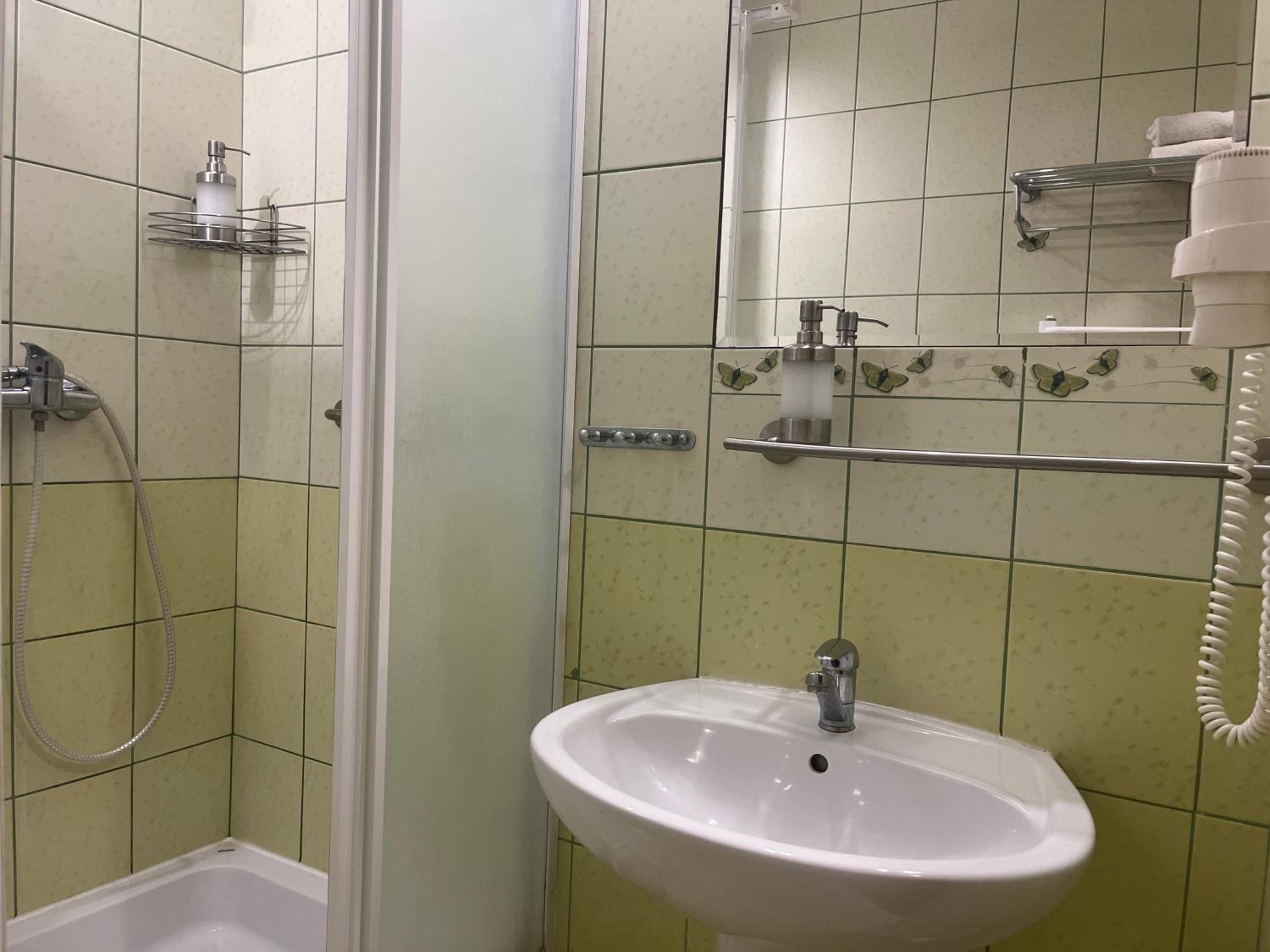 Small Double Room photo 3
