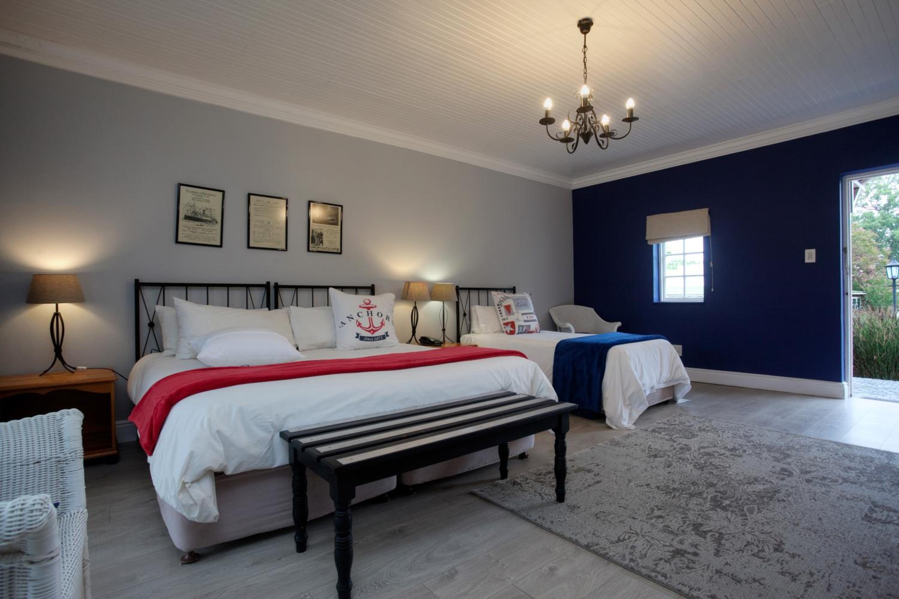  Double Room - Photo 1
