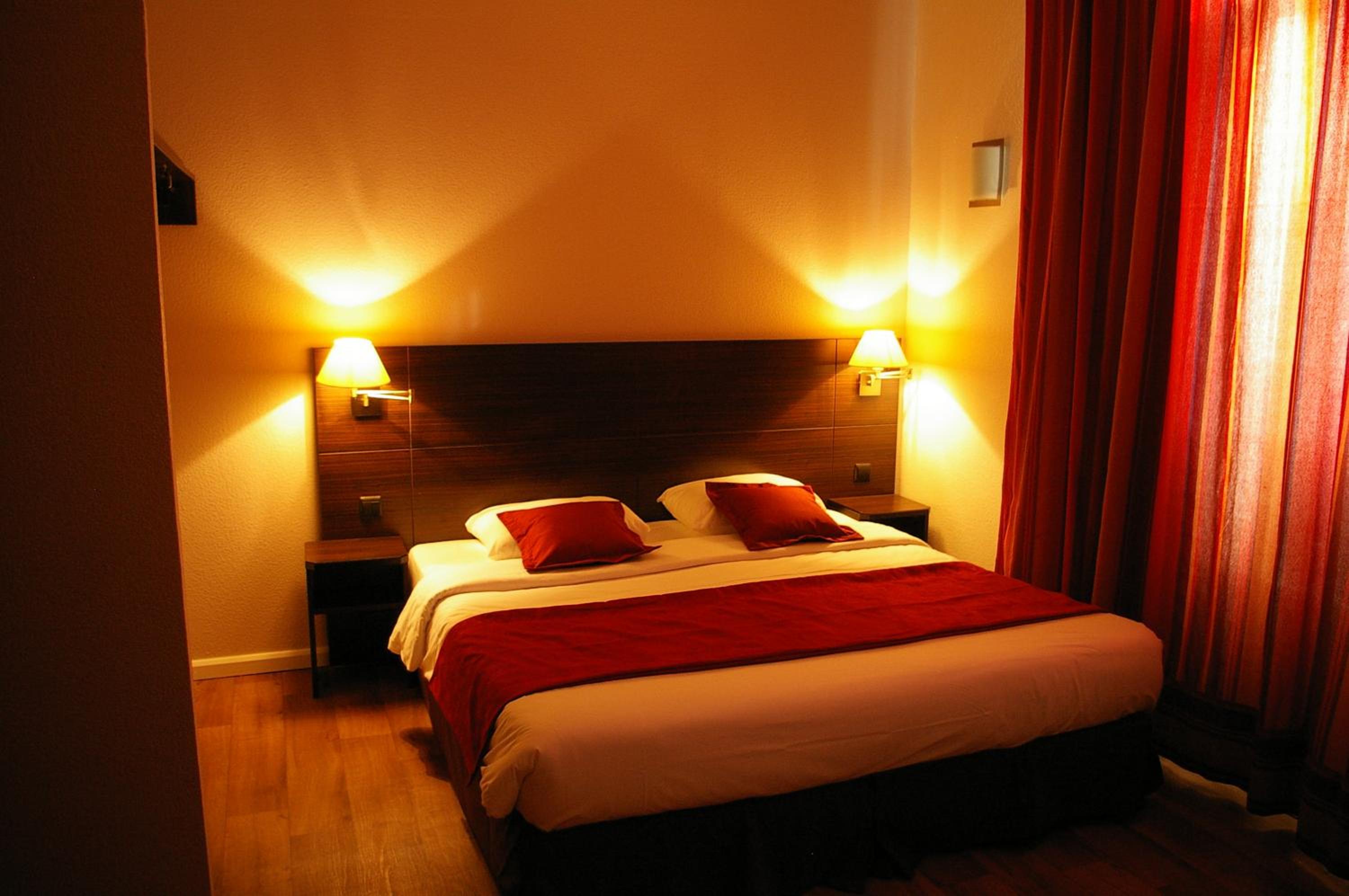 Double Room - Photo 3