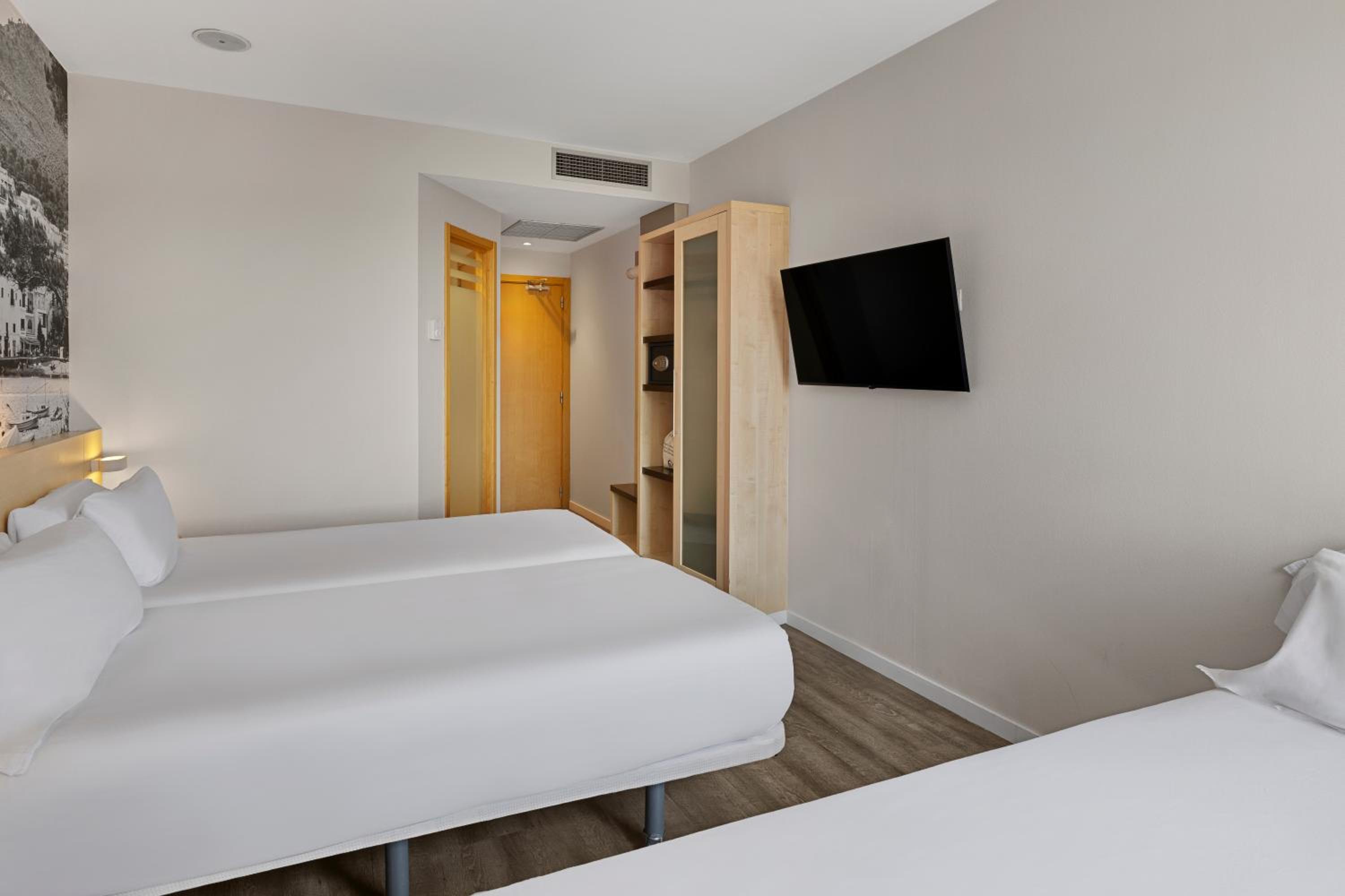 Triple Room - Photo 5