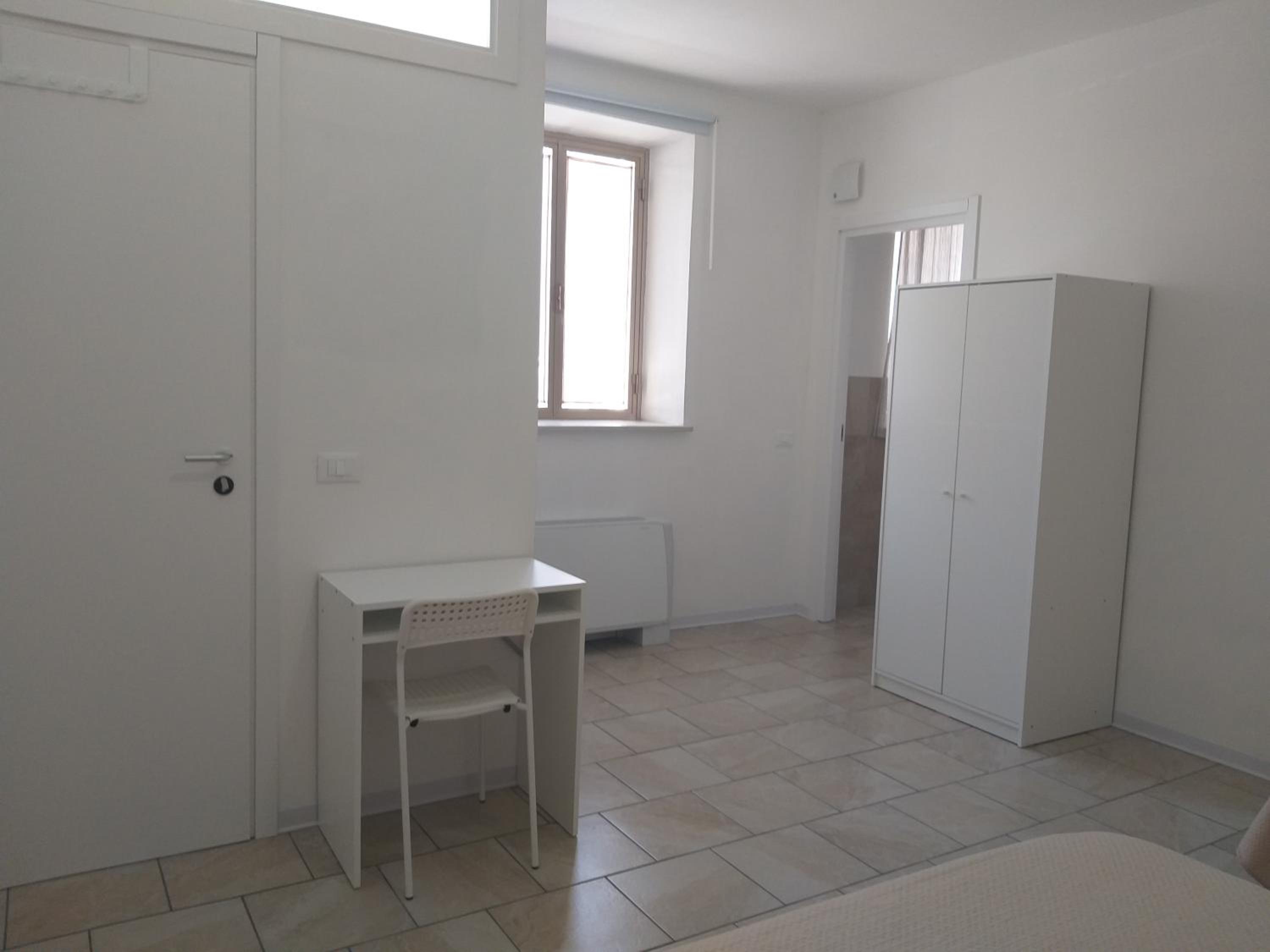 Triple Room with Private Bathroom photo 3