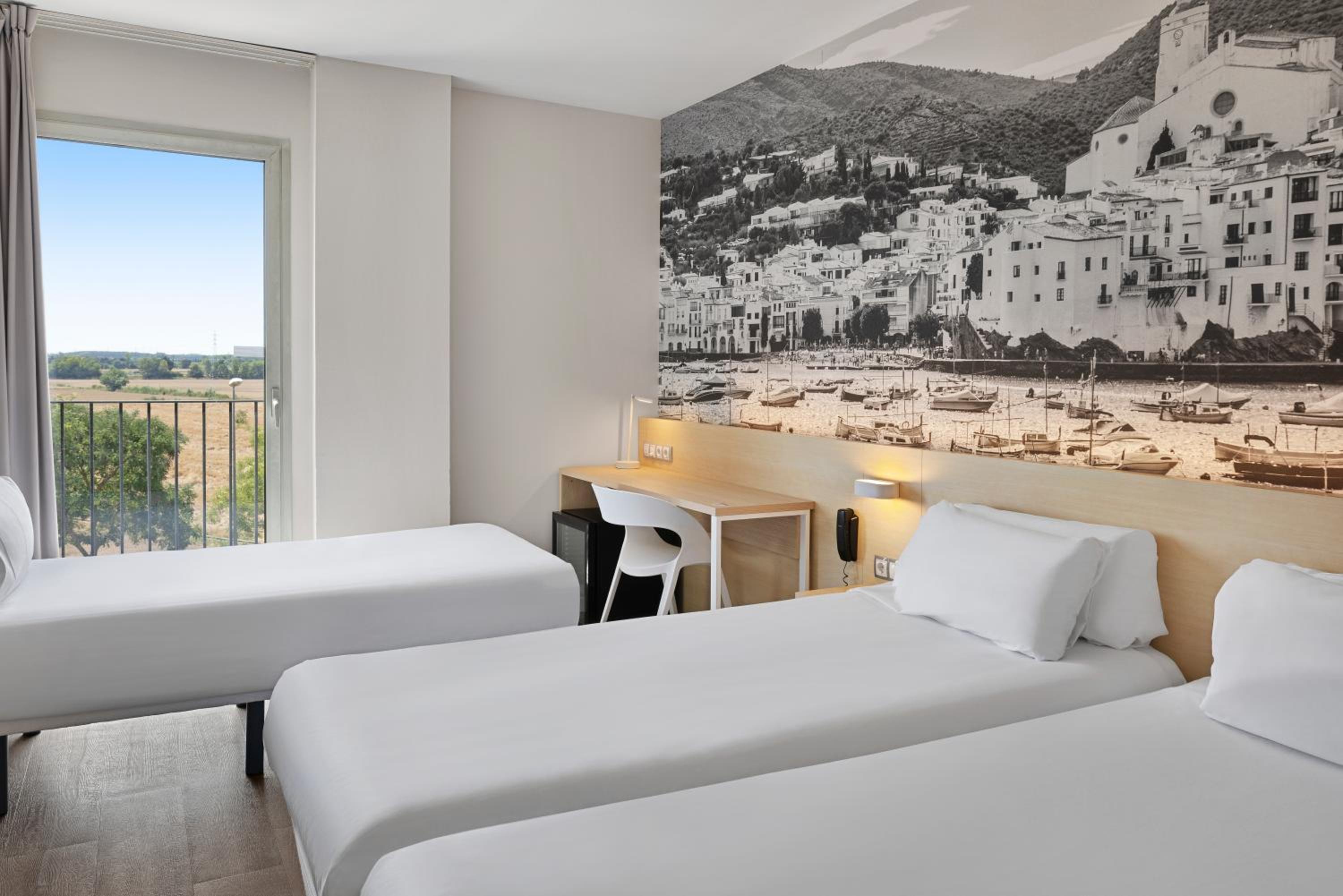 Triple Room - Photo 6