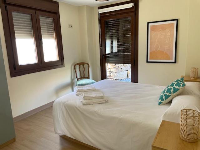 Two-Bedroom House photo 2