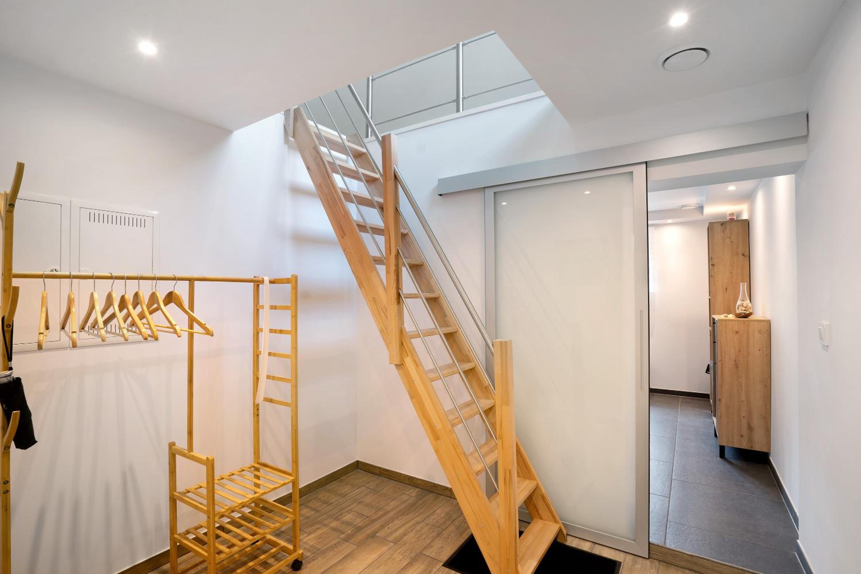 One-Bedroom Apartment with Garden View photo 2