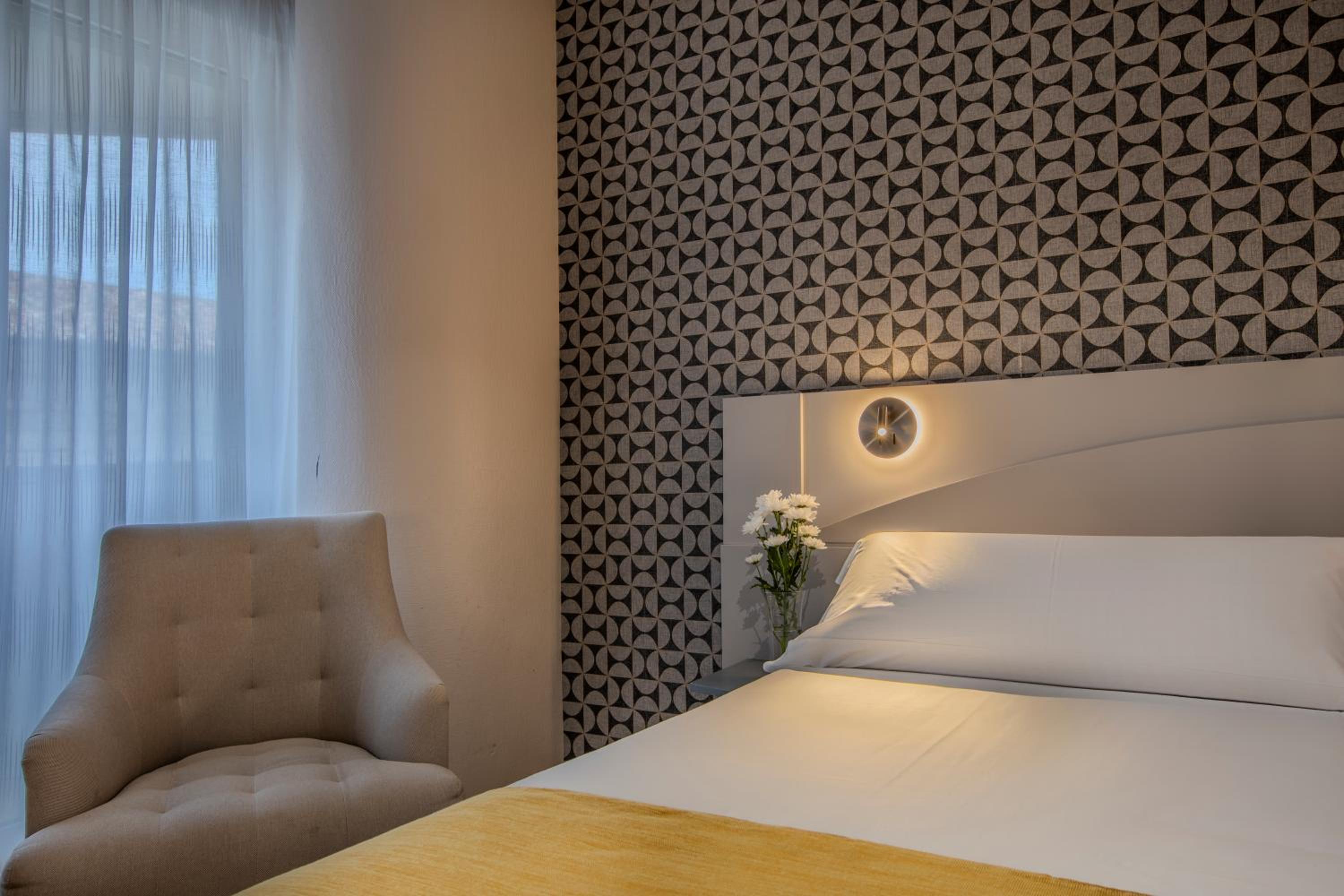 Double Room Comfort Exterior - Photo 2
