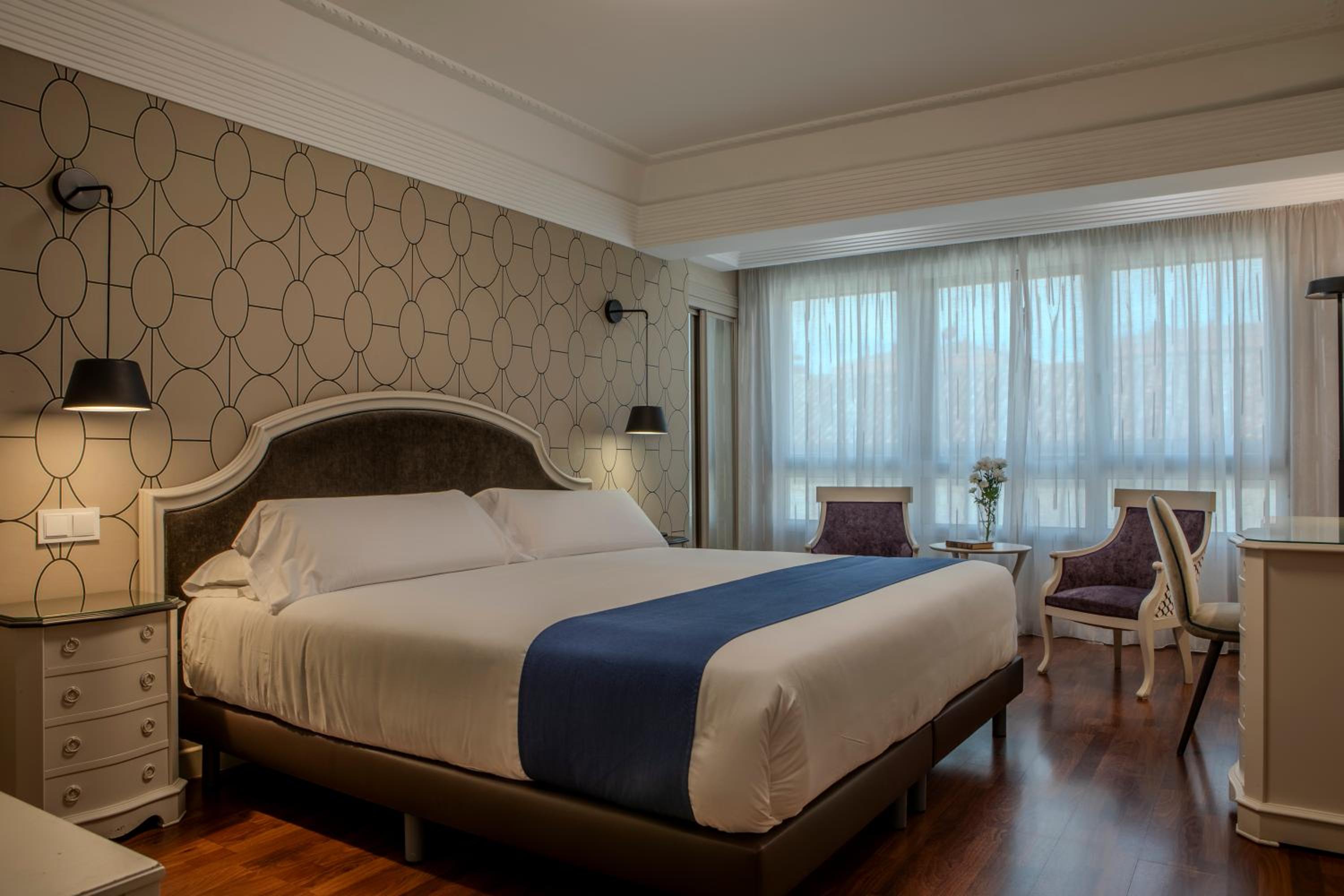 Double Room King Premium Exterior - Photo 1